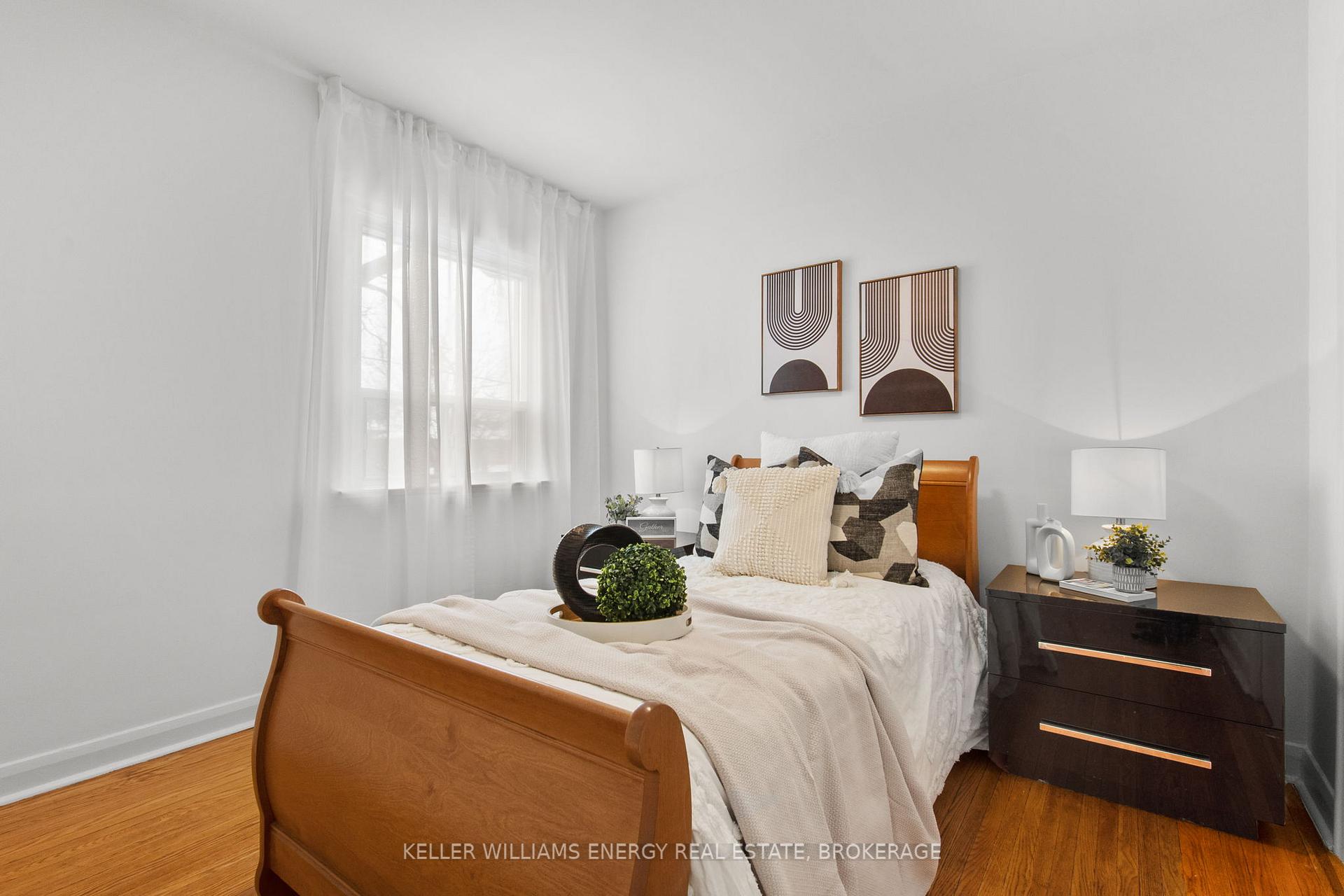 Photo 19 of 63 Marlee Avenue, Toronto, Forest Hill North — HOMEH