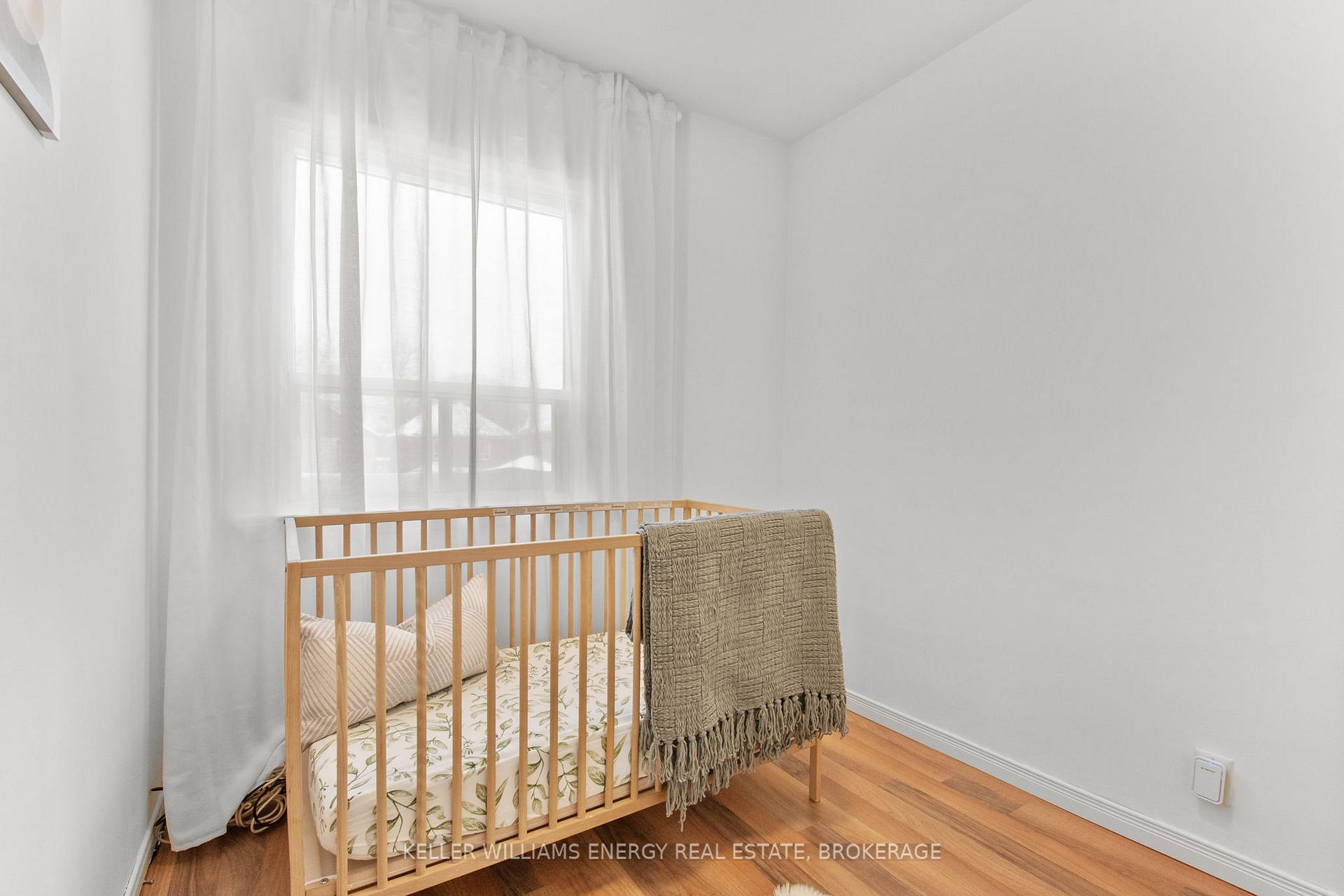 Photo 23 of 63 Marlee Avenue, Toronto, Forest Hill North — HOMEH