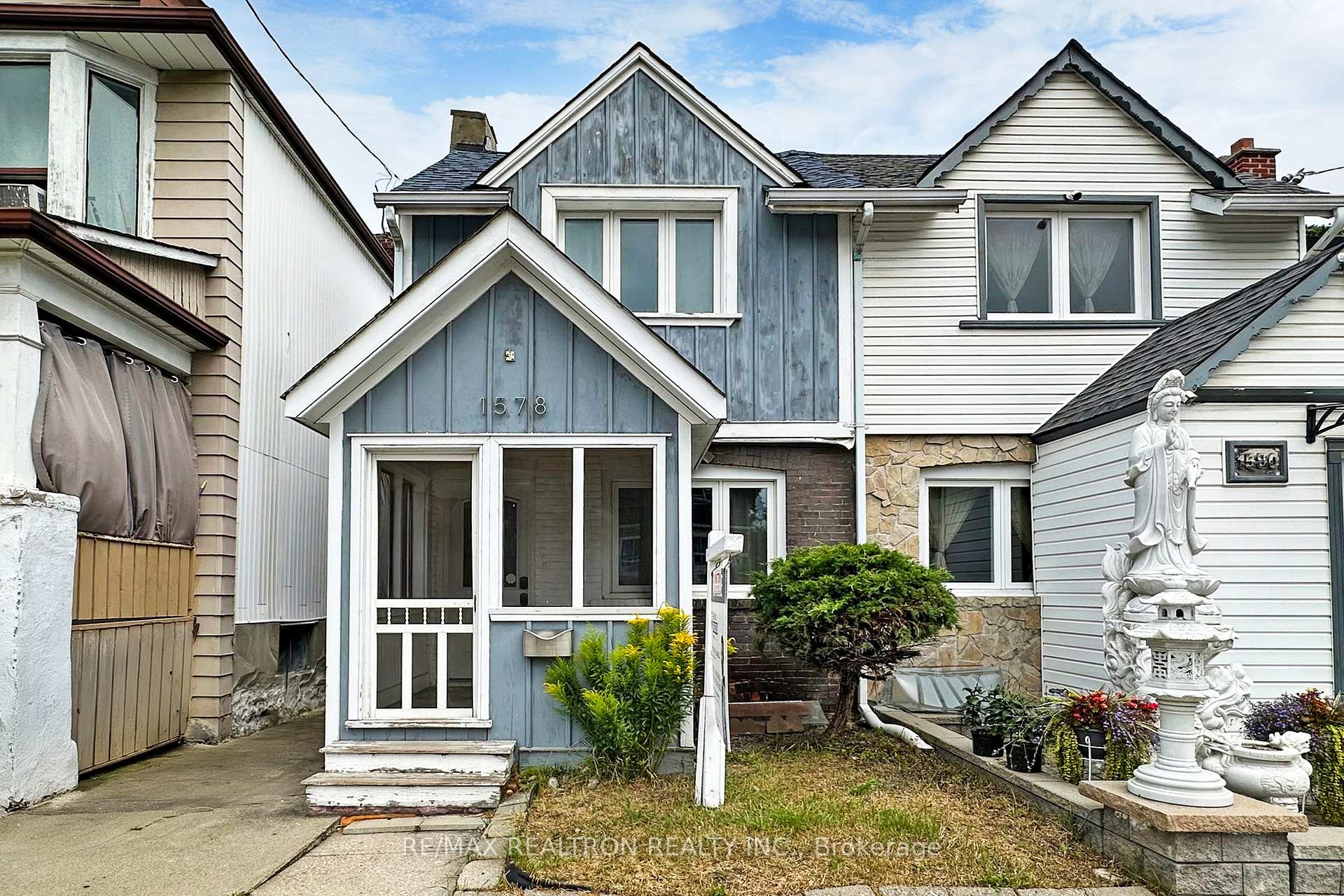 Photo 3 of 1578 Dundas Street E, Toronto, South Riverdale — HOMEH