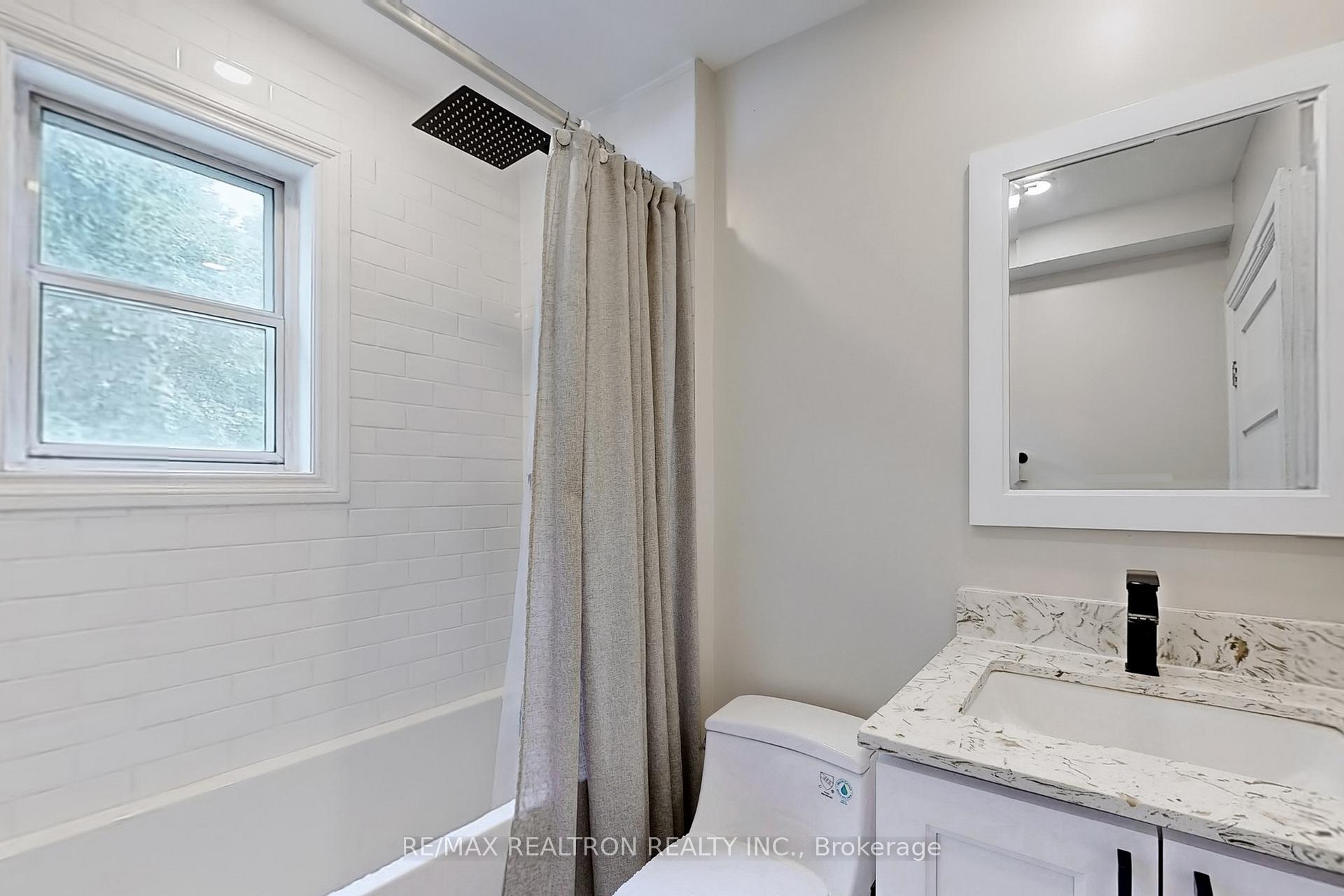 Photo 21 of 1578 Dundas Street E, Toronto, South Riverdale — HOMEH