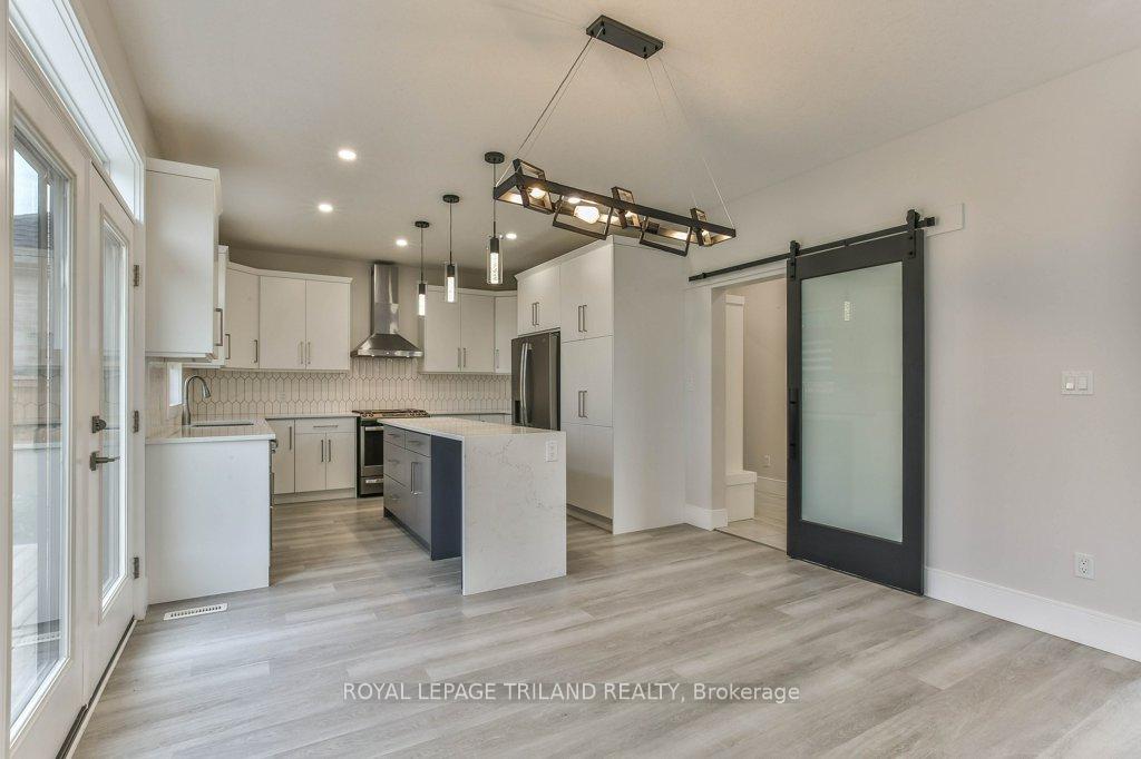 Photo 10 of 51 Elliott Street, Strathroy-Caradoc, SE — HOMEH