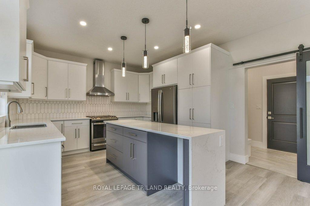 Photo 13 of 51 Elliott Street, Strathroy-Caradoc, SE — HOMEH
