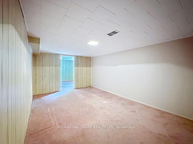 Photo 5 of 27 Adair Road, Toronto, O'Connor-Parkview — HOMEH