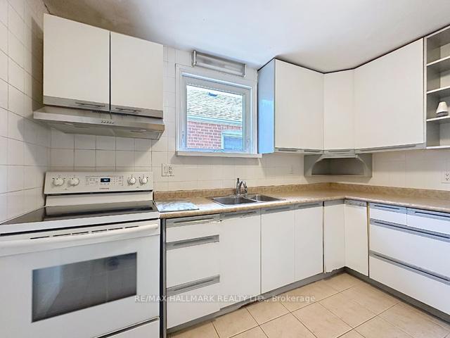 Photo 12 of 27 Adair Road, Toronto, O'Connor-Parkview — HOMEH