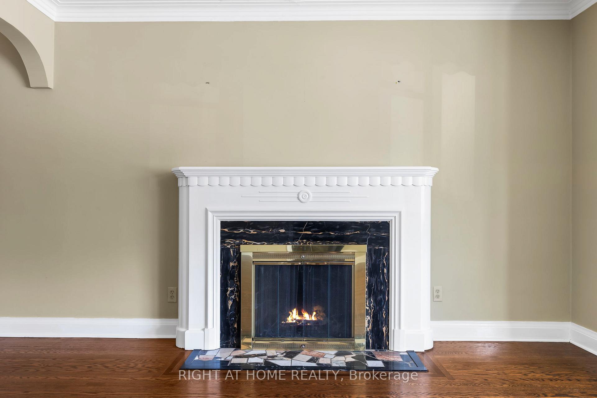 Photo 19 of 250 Joicey Boulevard, Toronto, Bedford Park-Nortown — HOMEH
