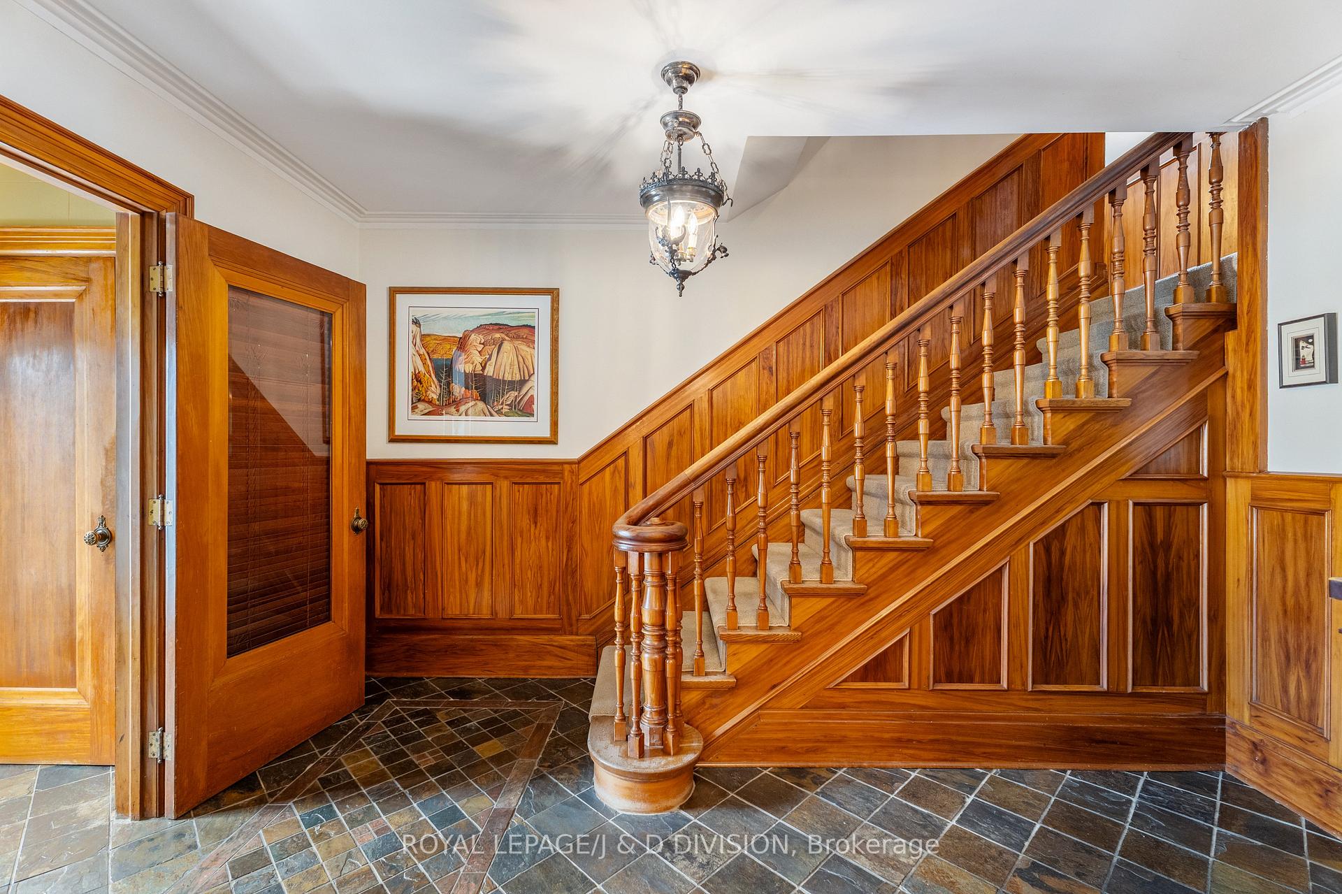 Photo 9 of 164 Dinnick Crescent, Toronto, Lawrence Park South — HOMEH