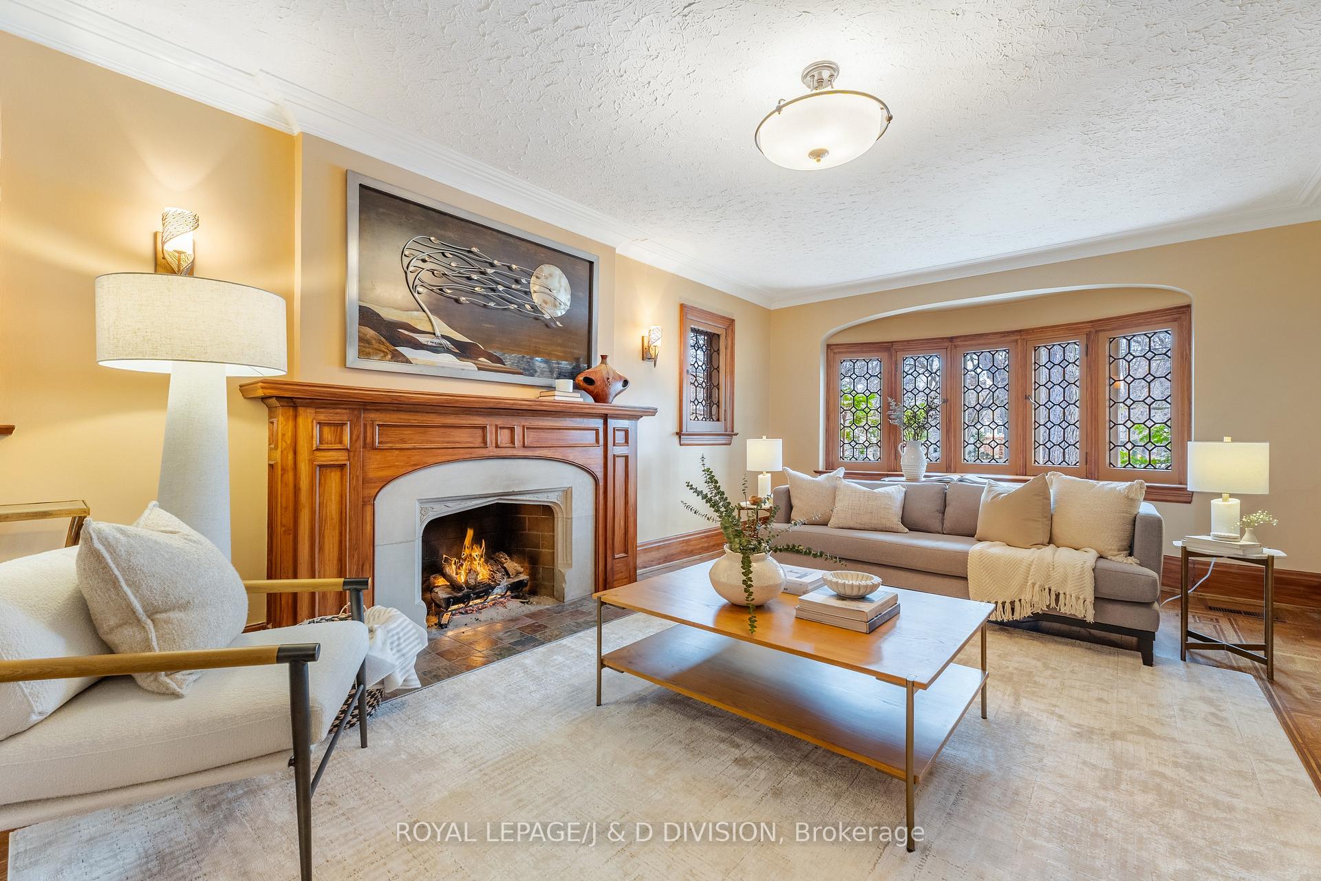 Photo 13 of 164 Dinnick Crescent, Toronto, Lawrence Park South — HOMEH