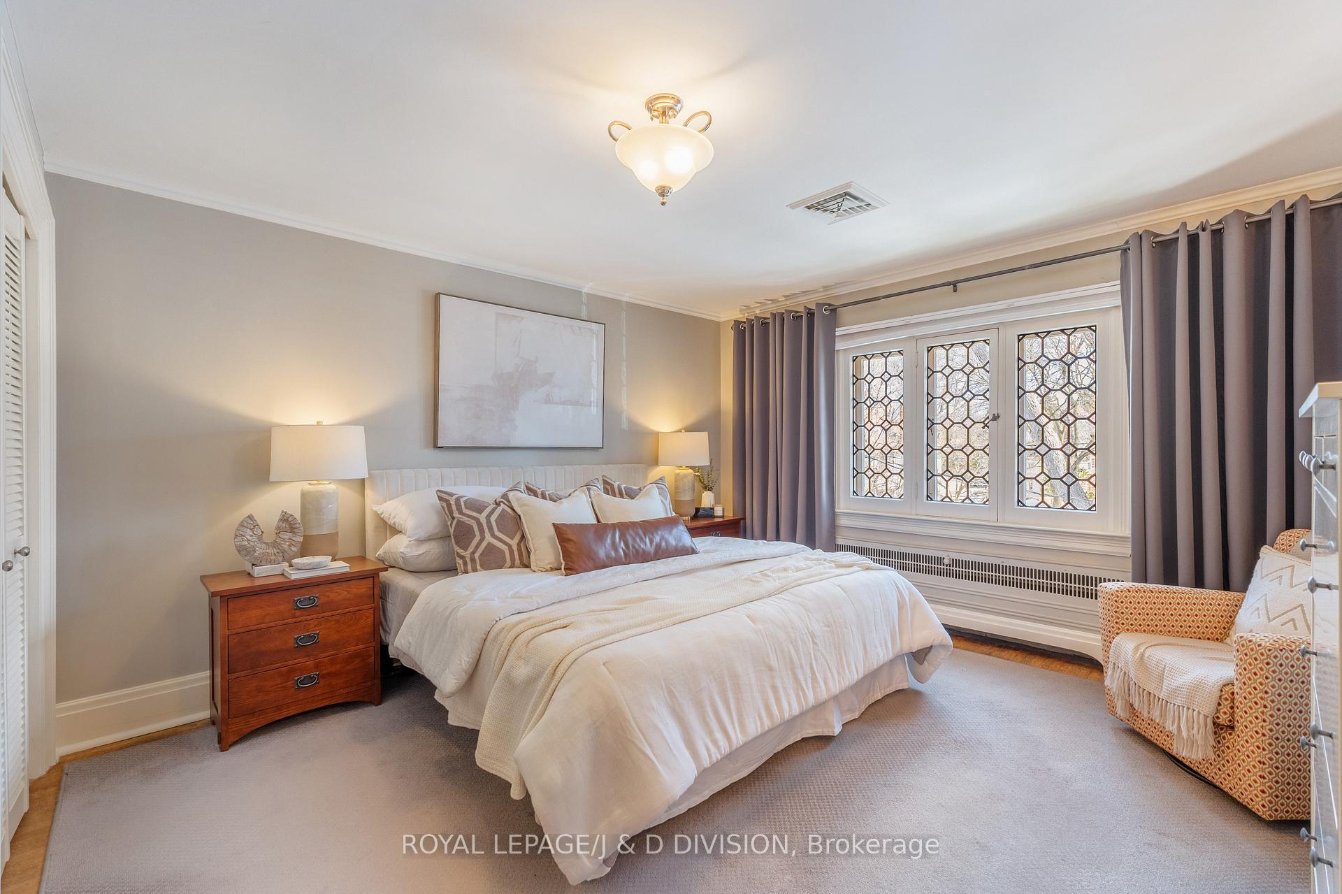 Photo 25 of 164 Dinnick Crescent, Toronto, Lawrence Park South — HOMEH
