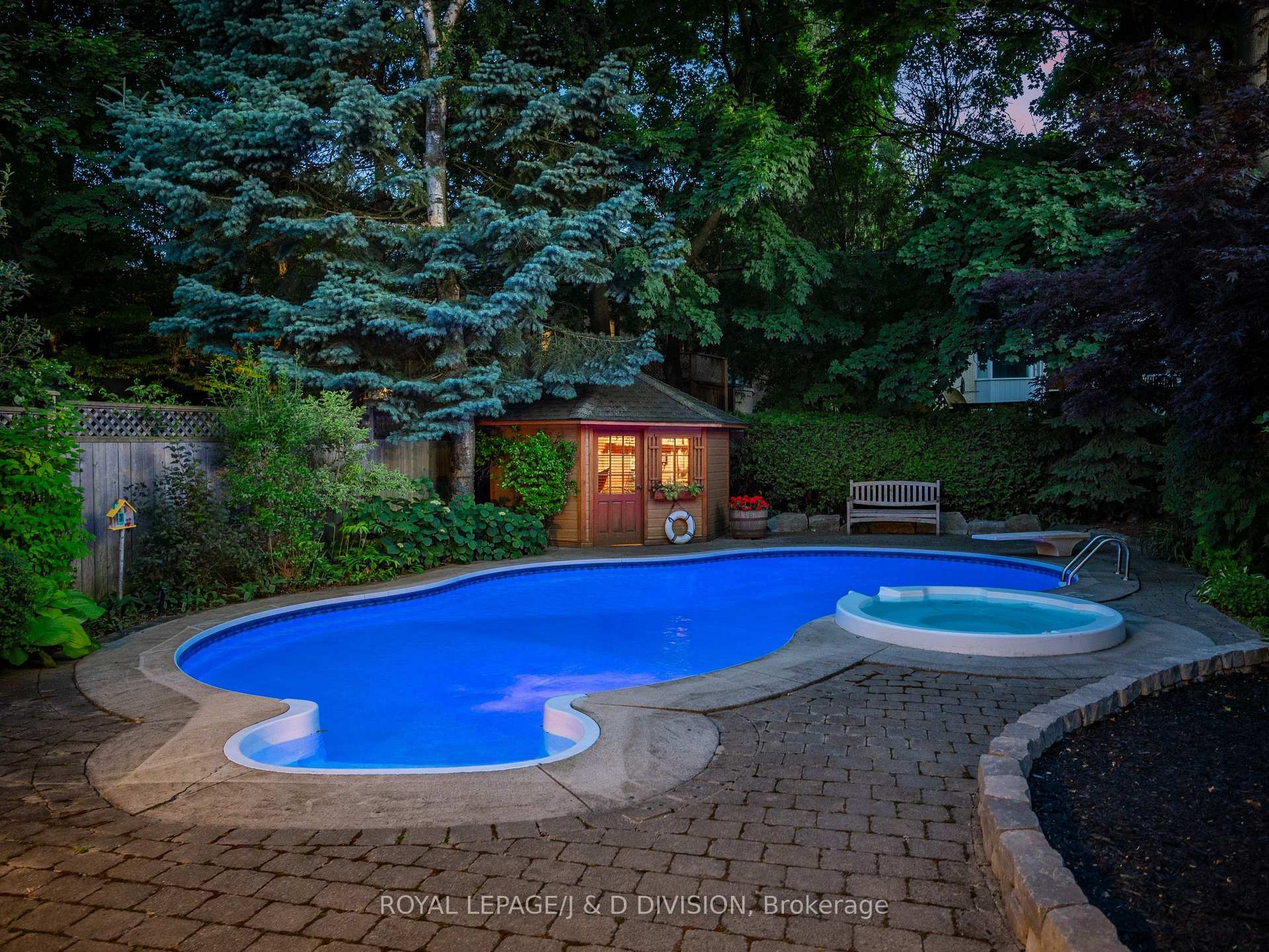 Photo 35 of 164 Dinnick Crescent, Toronto, Lawrence Park South — HOMEH