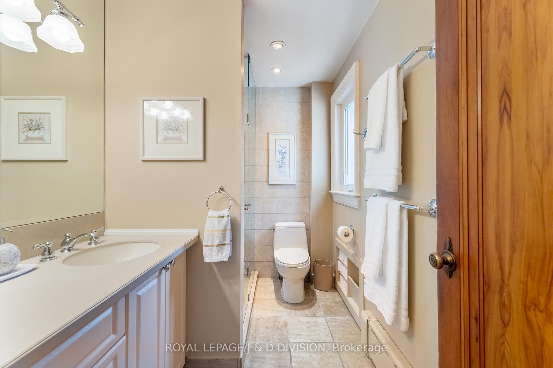 Photo 47 of 164 Dinnick Crescent, Toronto, Lawrence Park South — HOMEH