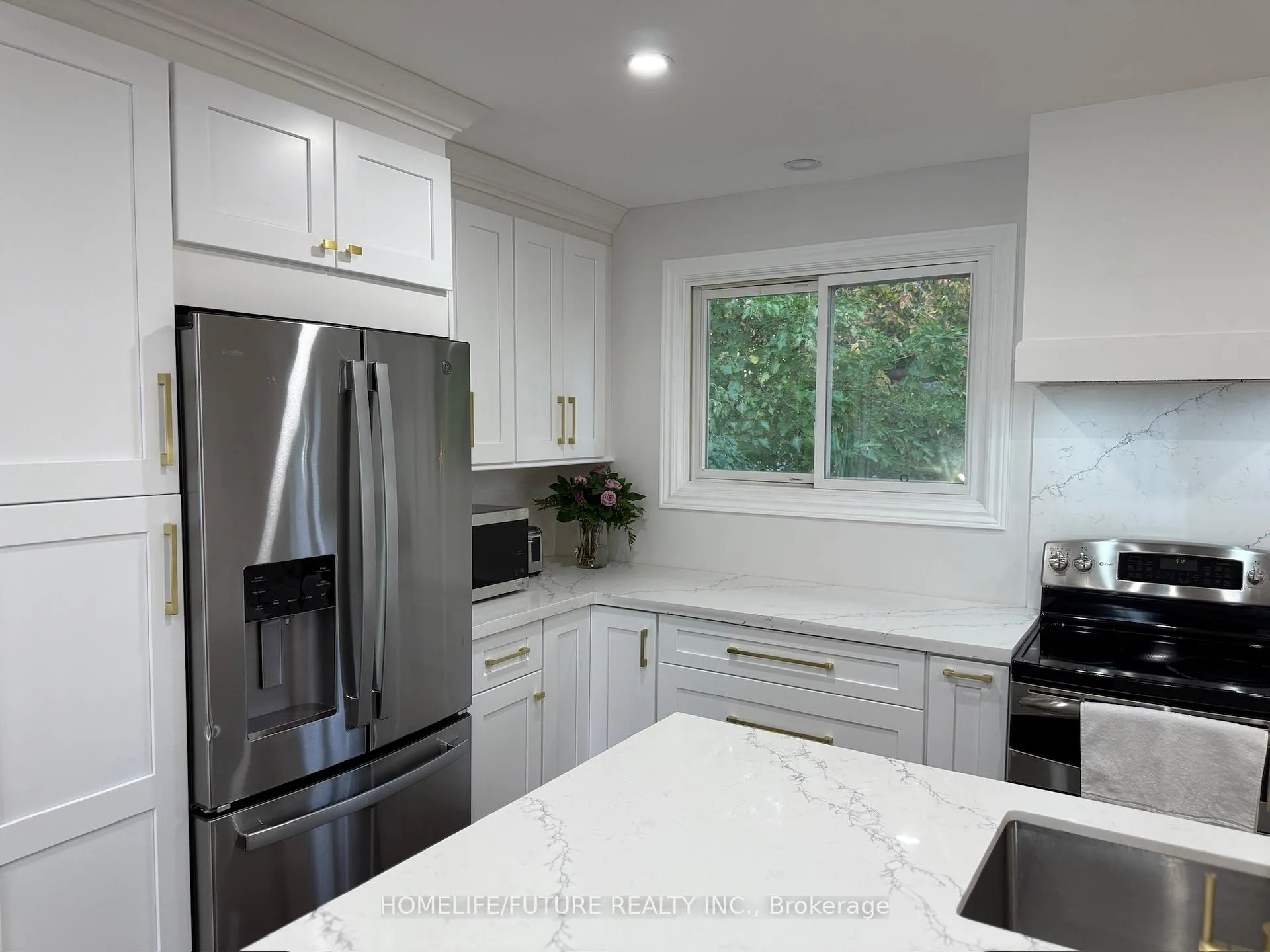 Photo 21 of 494 Dean Avenue, Oshawa, Central — HOMEH
