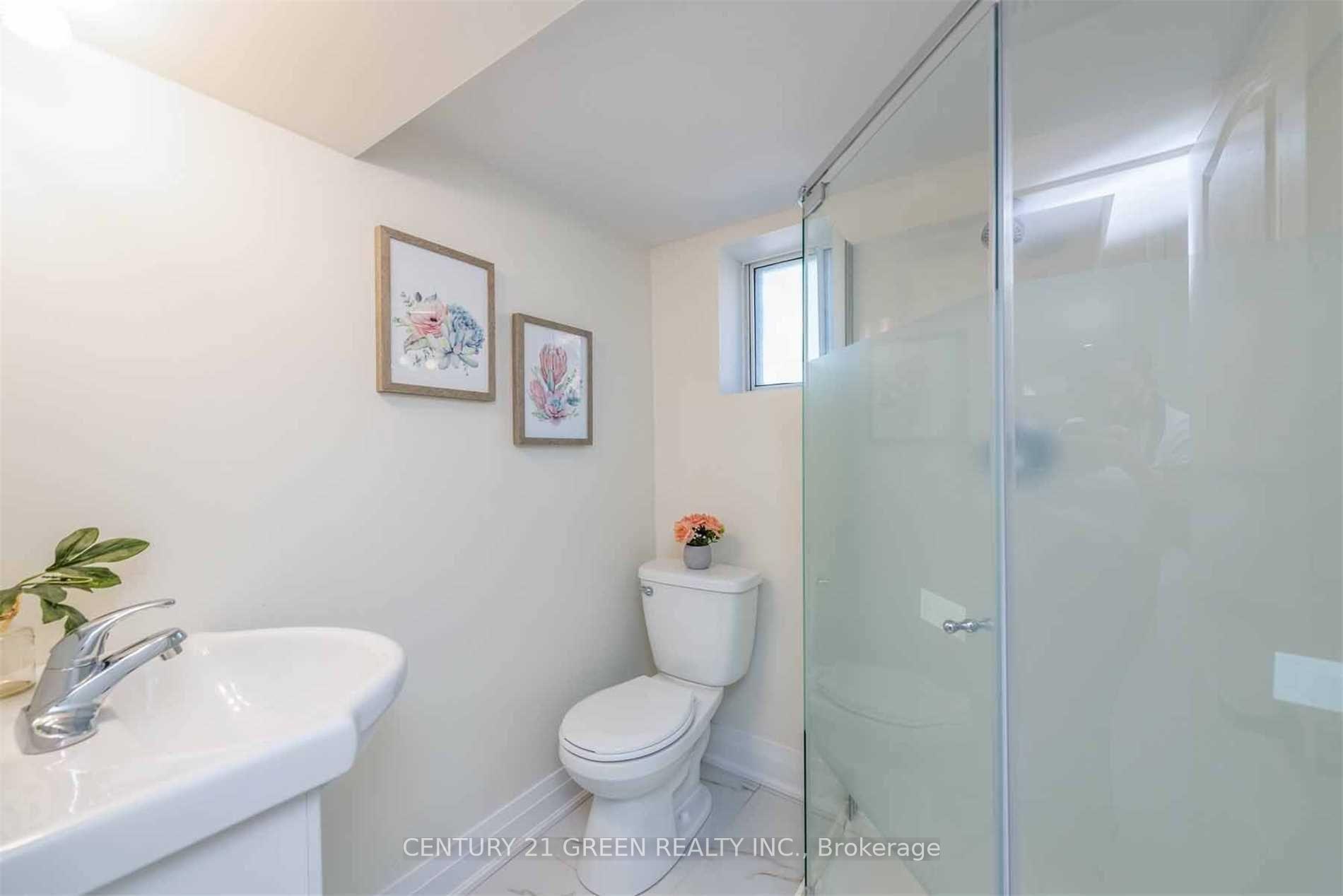Photo 11 of Unit Basement, 112 Glenshephard Drive, Scarborough, Kennedy Park — HOMEH