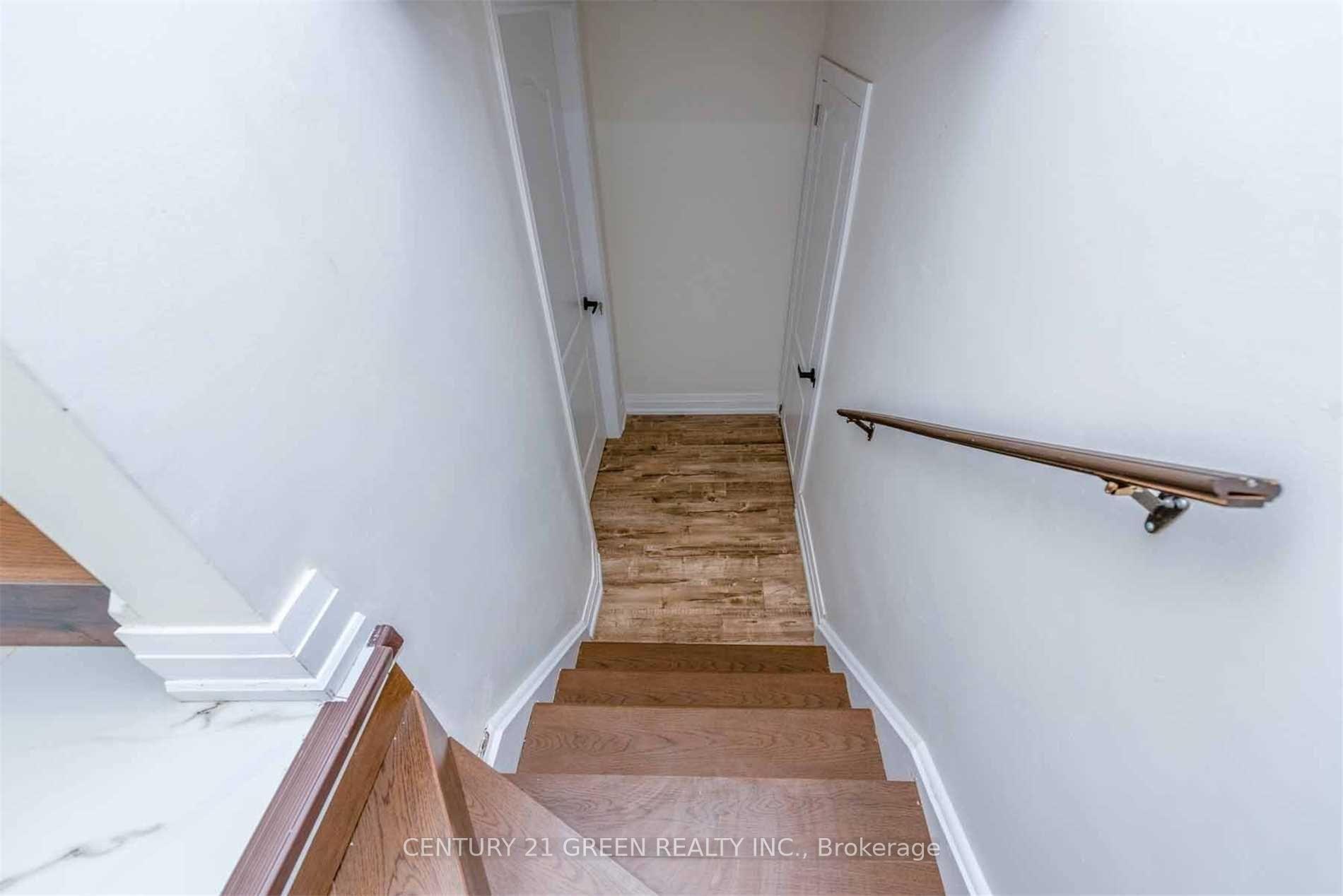 Photo 15 of Unit Basement, 112 Glenshephard Drive, Scarborough, Kennedy Park — HOMEH