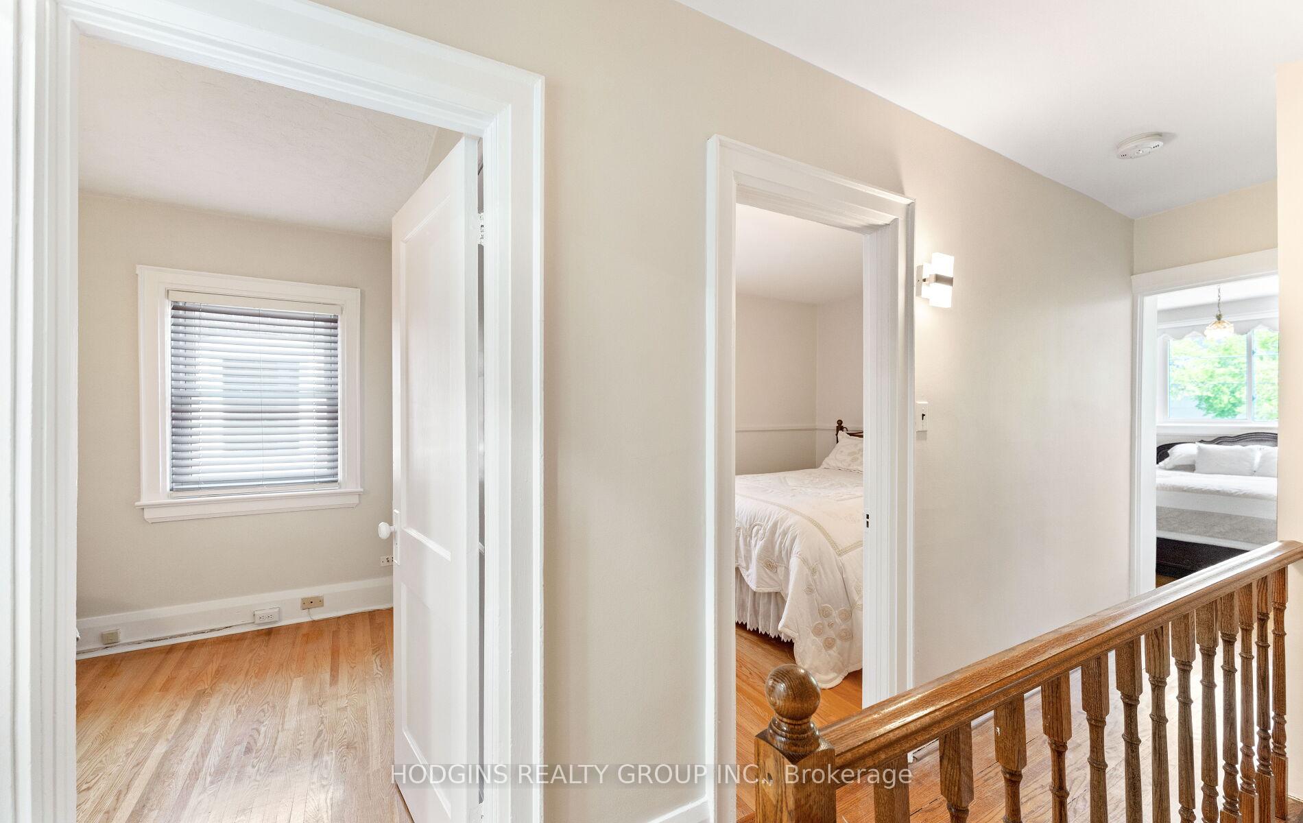 Photo 17 of 36 Durant Avenue, Toronto, Danforth Village-East York — HOMEH