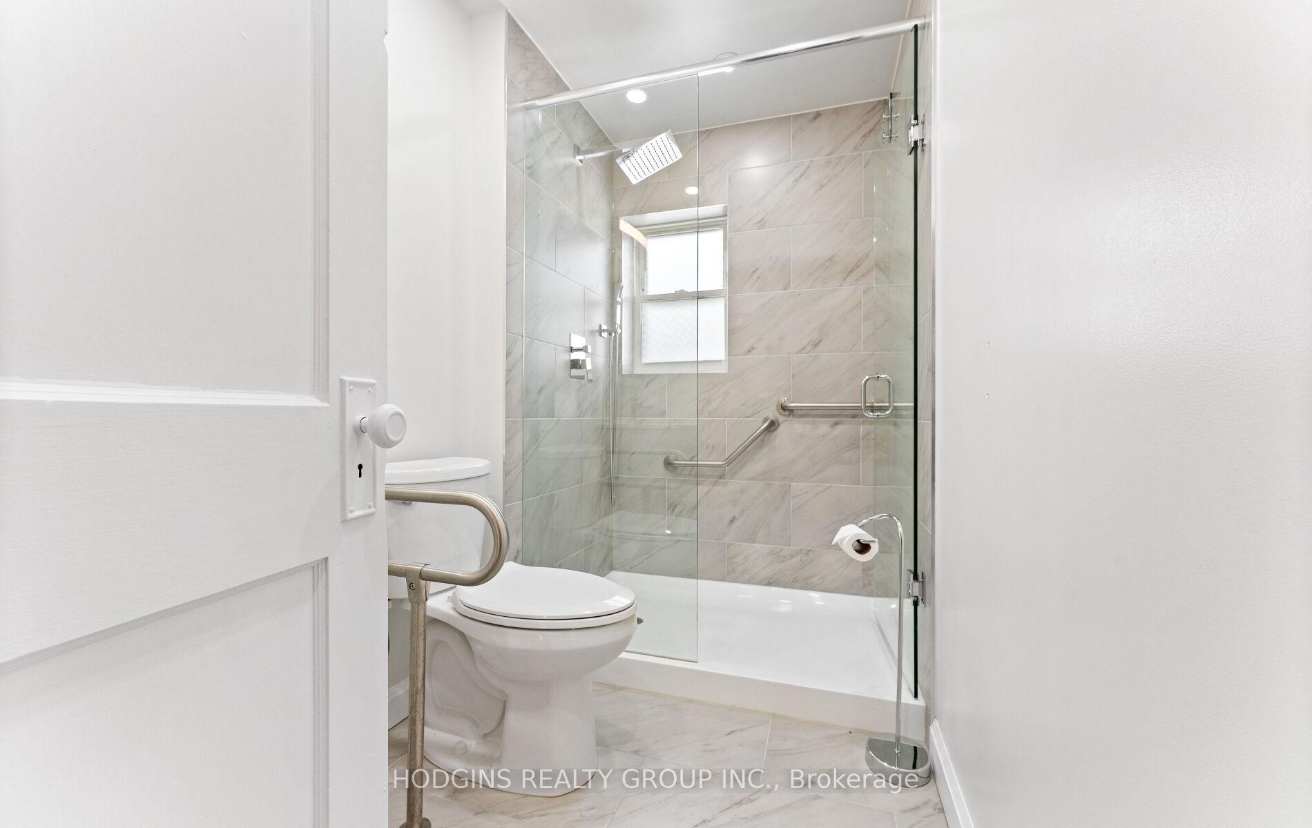 Photo 22 of 36 Durant Avenue, Toronto, Danforth Village-East York — HOMEH