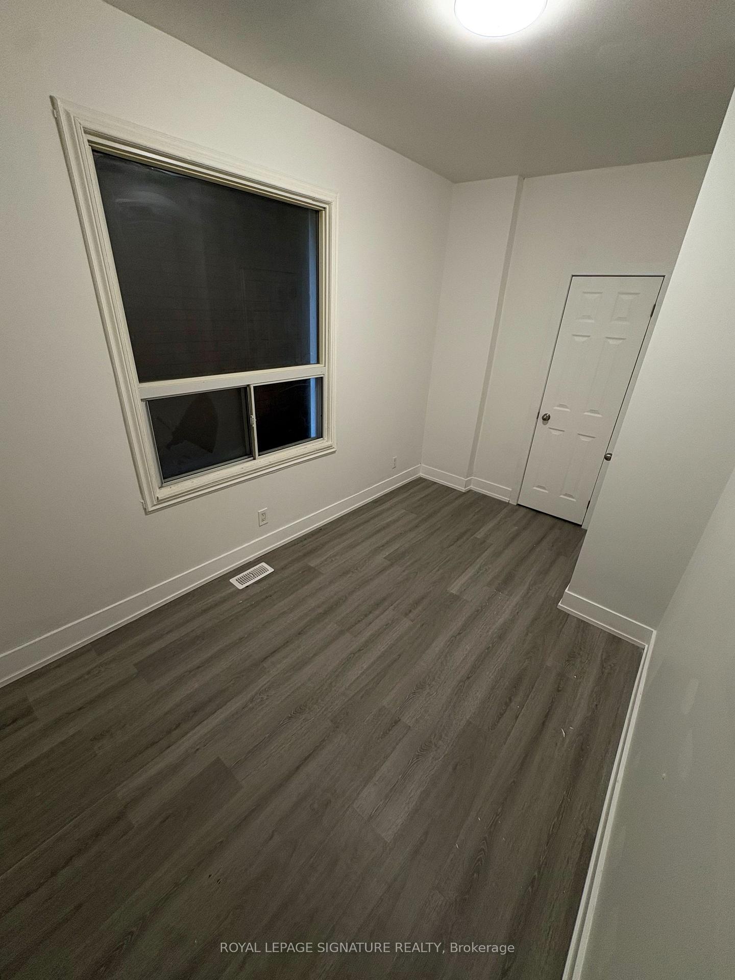 Photo 15 of Unit Main, 172 Coxwell Avenue, Toronto, Greenwood-Coxwell — HOMEH