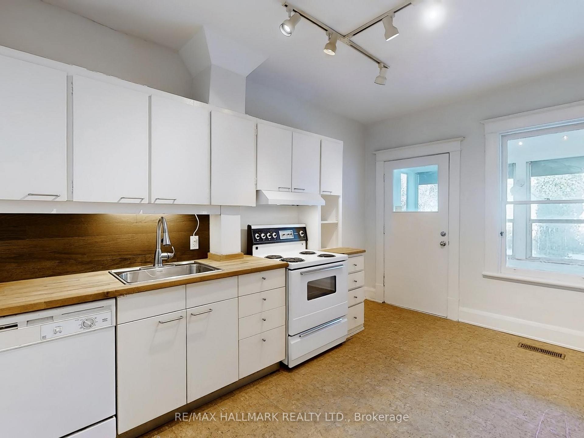 Photo 12 of 86 Langley Avenue, Toronto, North Riverdale — HOMEH