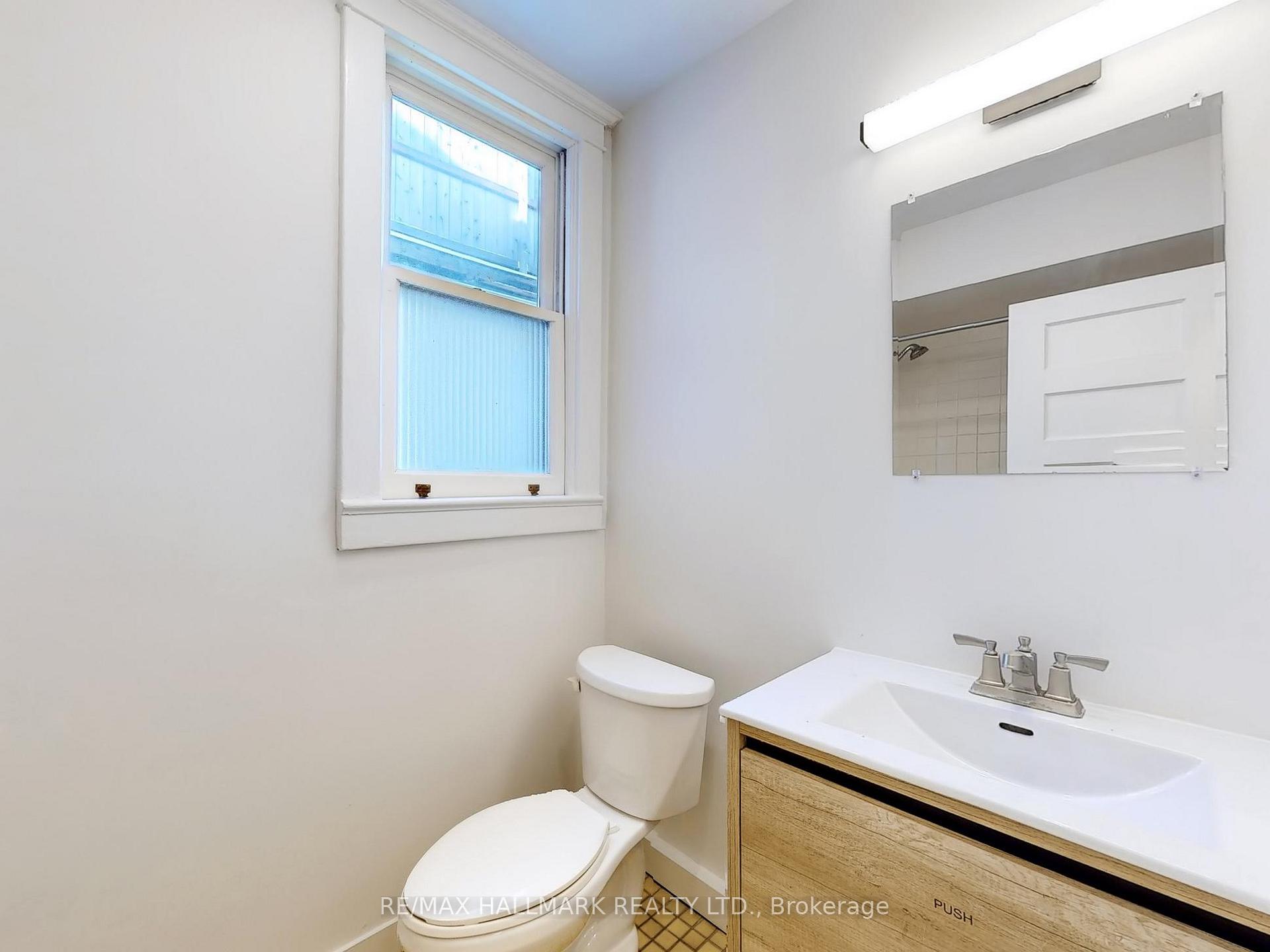 Photo 35 of 86 Langley Avenue, Toronto, North Riverdale — HOMEH