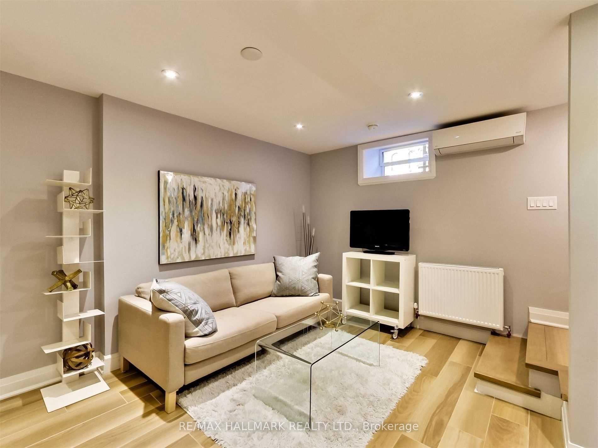 Photo 9 of Unit Lower, 339 Wellesley Street, Toronto, Cabbagetown-South St. James Town — HOMEH
