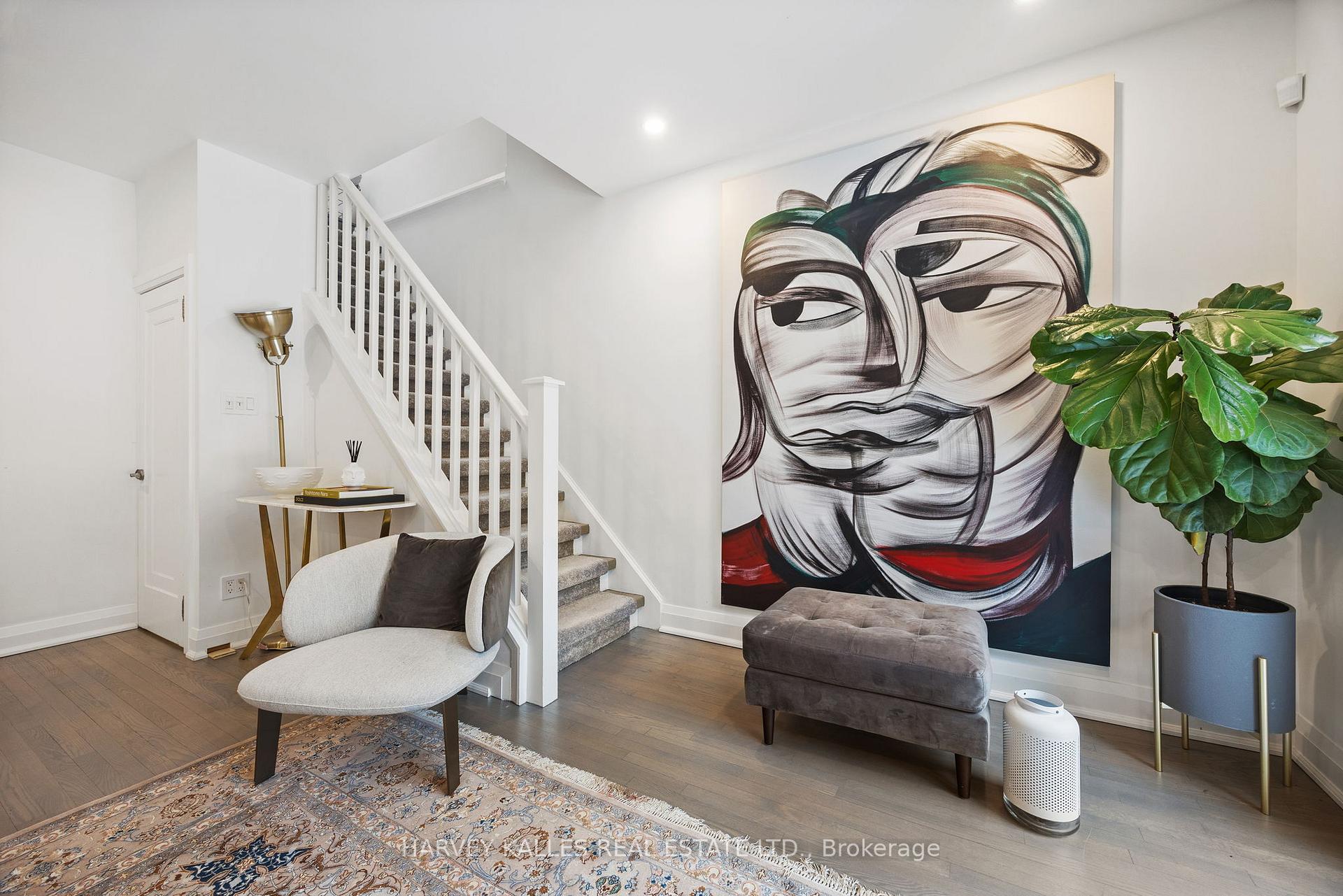 Photo 12 of 39 Carmichael Avenue, Toronto, Bedford Park-Nortown — HOMEH