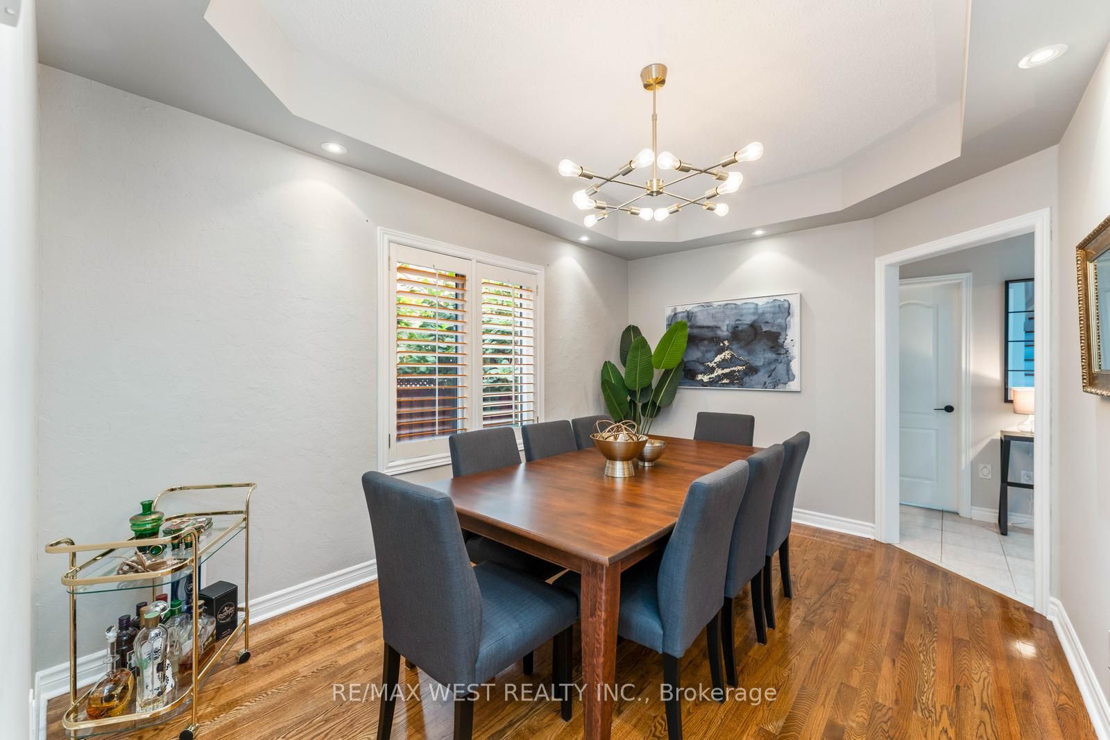 Photo 57 of 131 Cherokee Drive, Vaughan, Maple — HOMEH