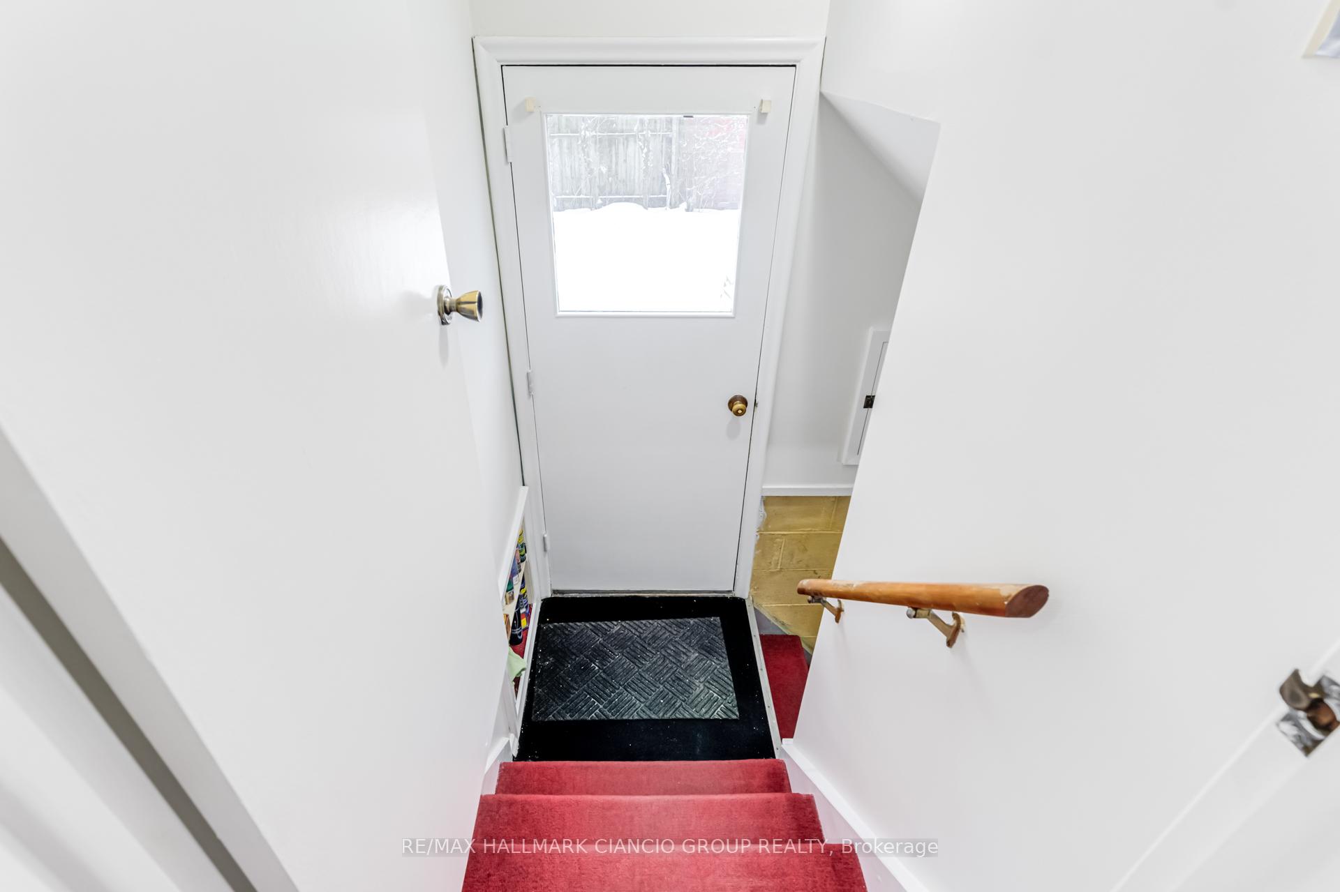 Photo 25 of 18 Castille Avenue, Scarborough, Wexford-Maryvale — HOMEH