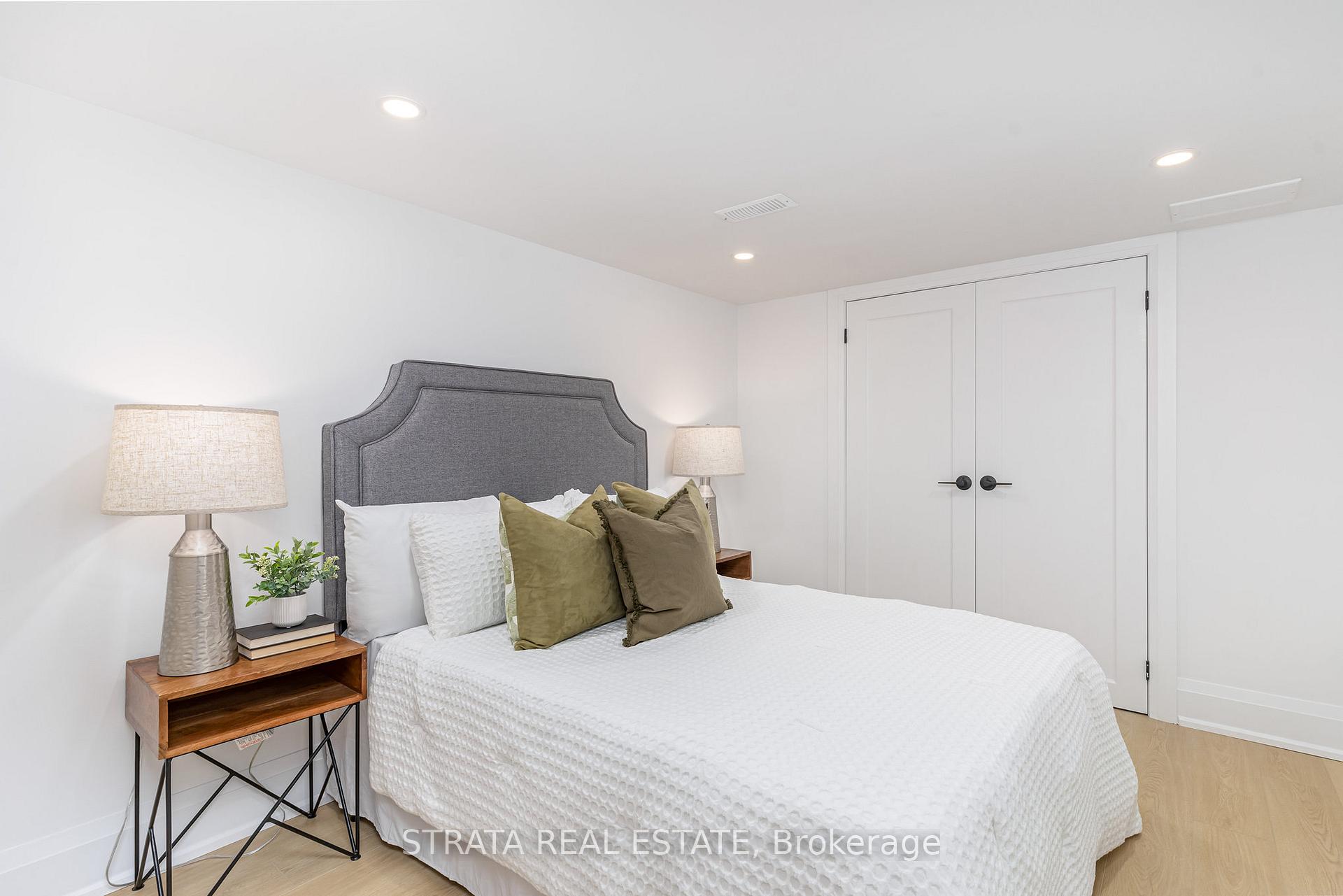 Photo 22 of 612 O'Connor Drive, Toronto, East York — HOMEH
