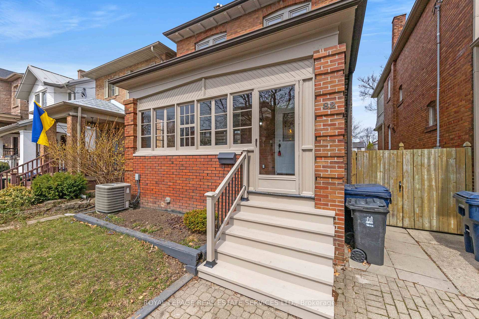Photo 4 of 82 Ranleigh Avenue, Toronto, Lawrence Park North — HOMEH