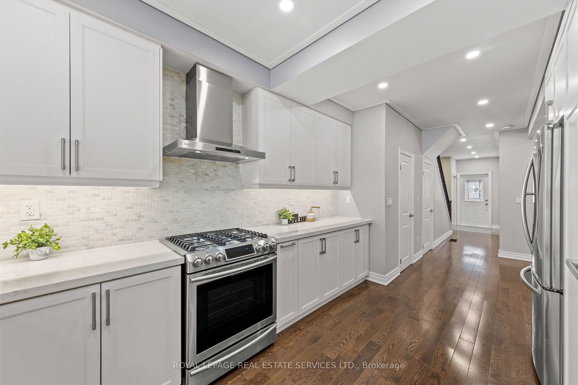 Photo 39 of 82 Ranleigh Avenue, Toronto, Lawrence Park North — HOMEH