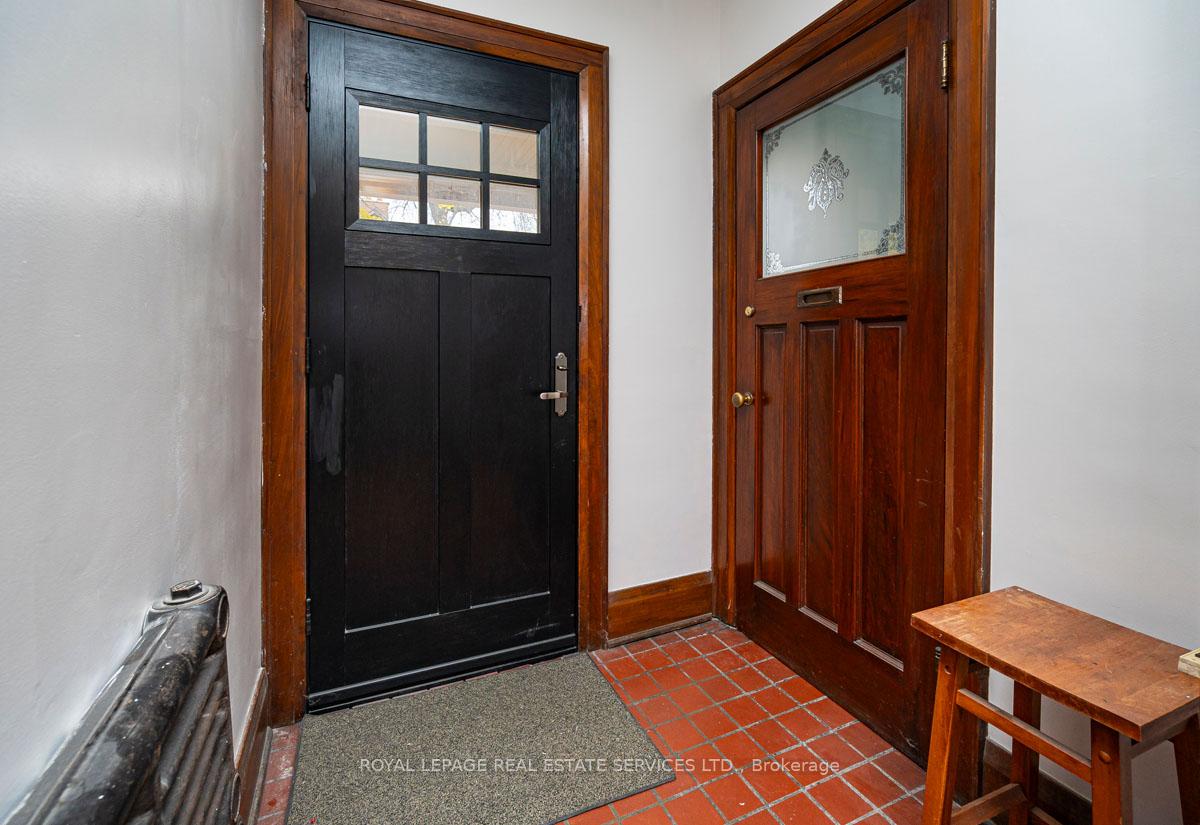 Photo 3 of Unit Main, 59 Albertus Avenue, Toronto, Lawrence Park South — HOMEH