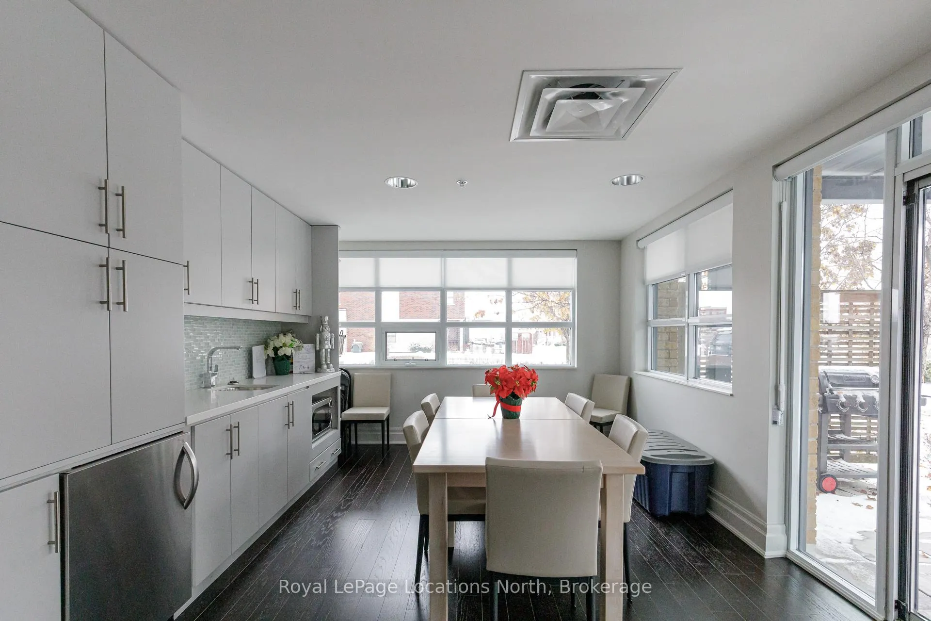 Photo 38 of Unit 207, 1 Shipyard Lane, Collingwood — HOMEH
