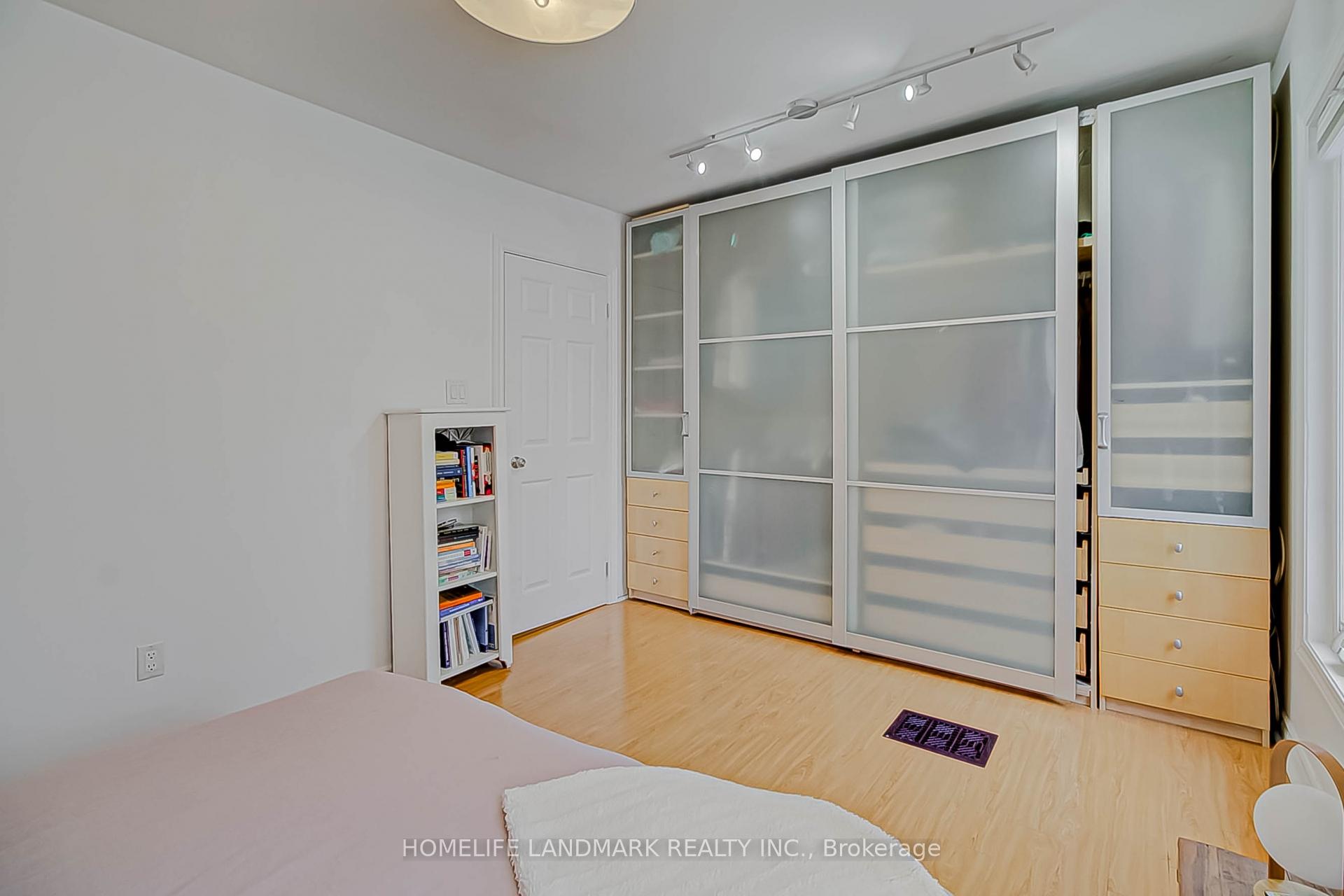 Photo 19 of 251 Withrow Avenue, Toronto, North Riverdale — HOMEH