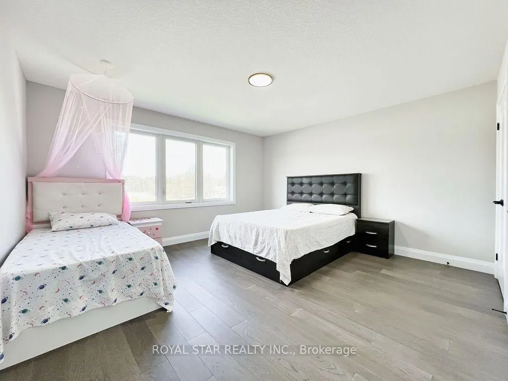 Photo 30 of 38 Charles Currie Crescent, Erin, Rural Erin — HOMEH