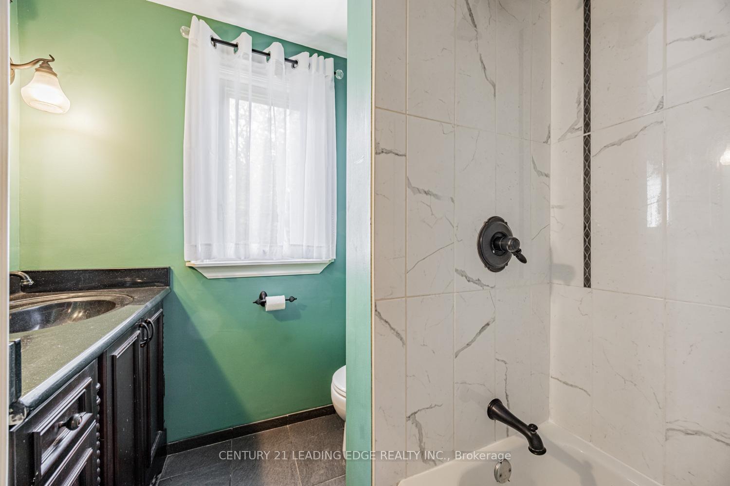 Photo 18 of 295 Monarch Park Avenue, Toronto, Danforth Village-East York — HOMEH