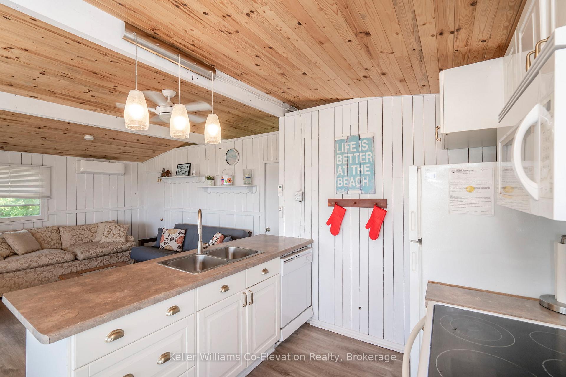 Photo 10 of 1486 Tiny Beaches Road N, Tiny, Rural Tiny — HOMEH