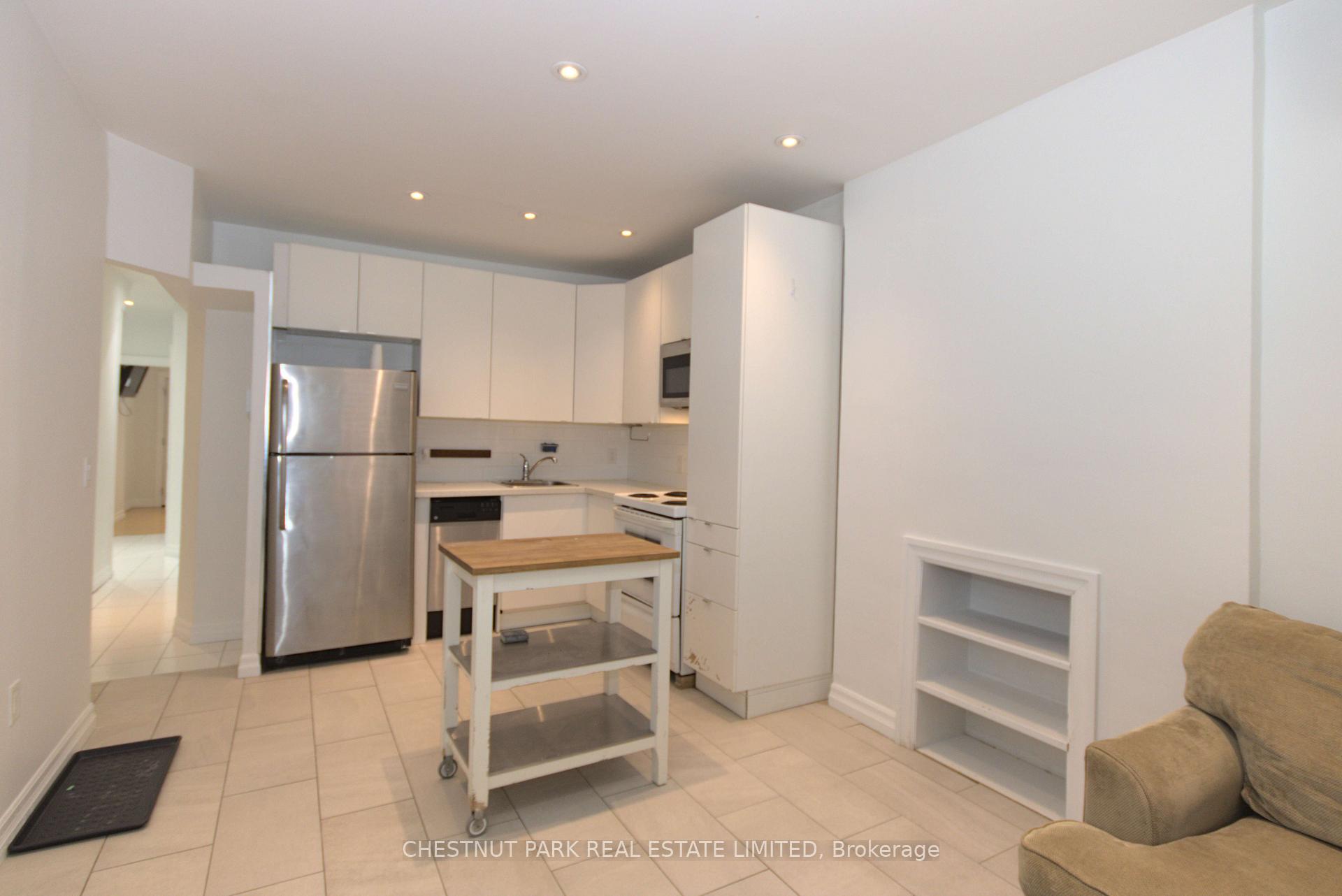 Photo 2 of Unit 1, 113 Mcgill Street, Toronto, Church-Yonge Corridor — HOMEH