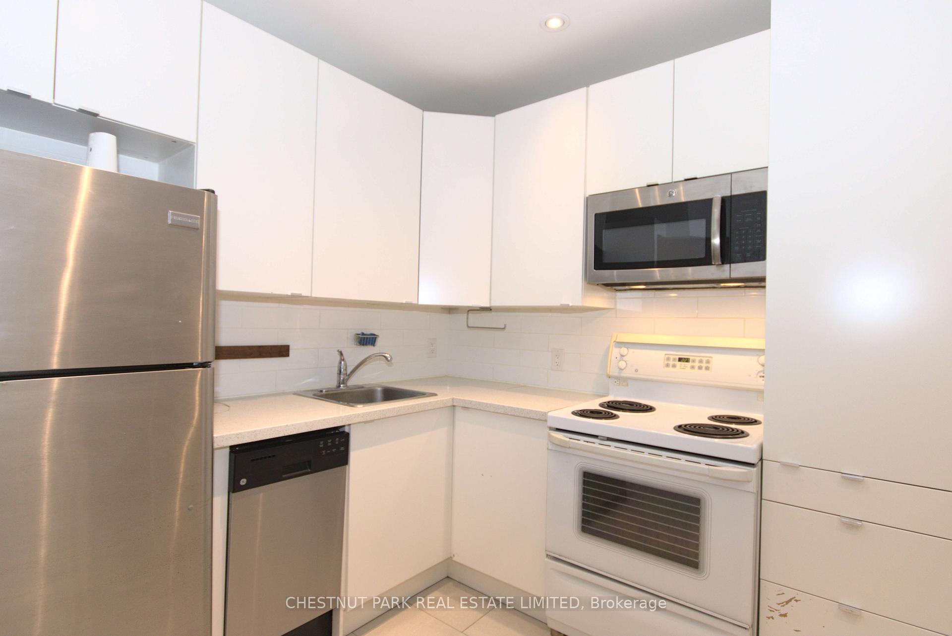 Photo 3 of Unit 1, 113 Mcgill Street, Toronto, Church-Yonge Corridor — HOMEH