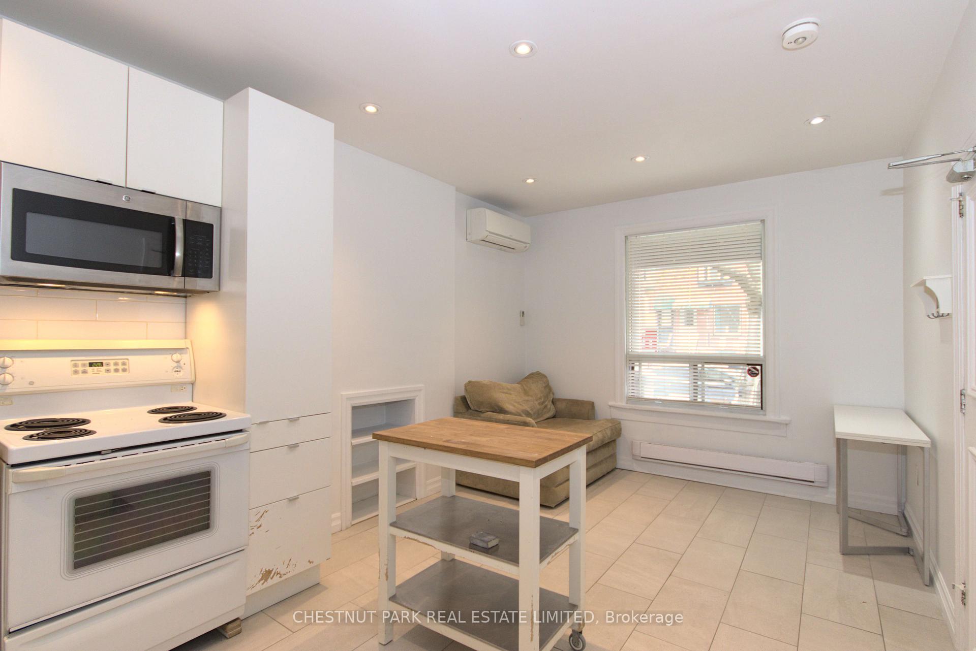 Photo 4 of Unit 1, 113 Mcgill Street, Toronto, Church-Yonge Corridor — HOMEH