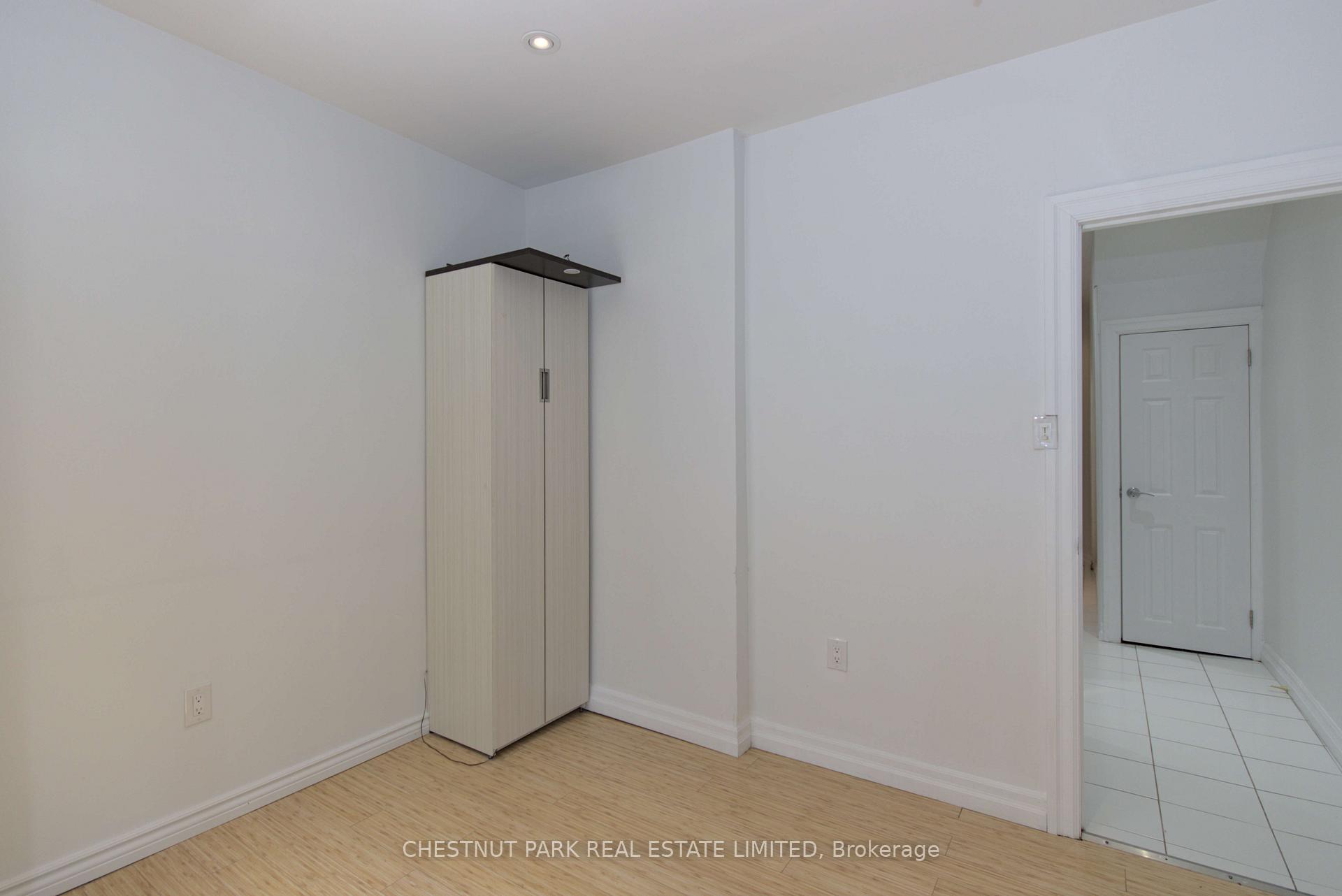 Photo 7 of Unit 1, 113 Mcgill Street, Toronto, Church-Yonge Corridor — HOMEH