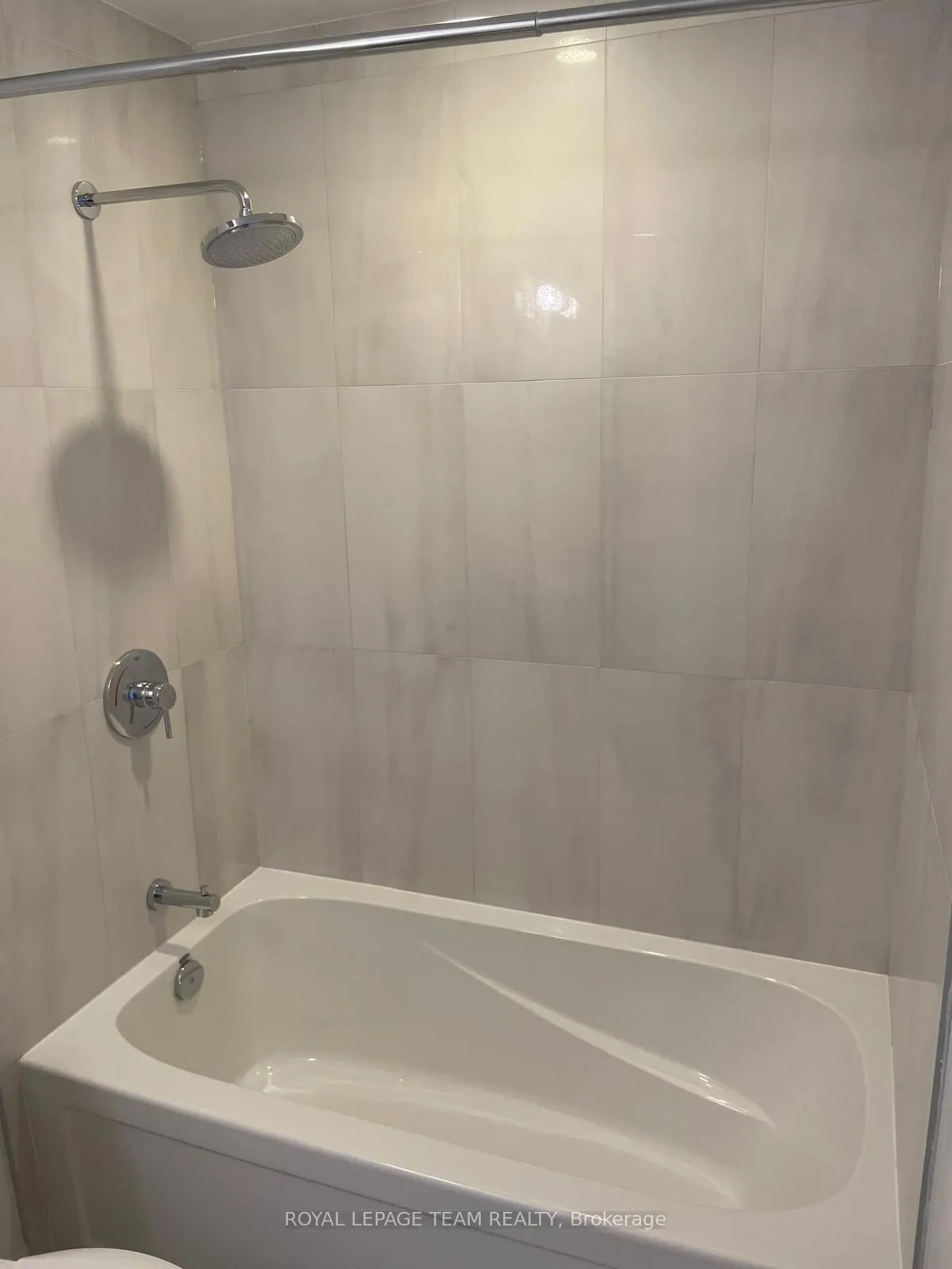 Photo 12 of Unit 2302, 805 Carling Avenue, Ottawa, West Centre Town — HOMEH