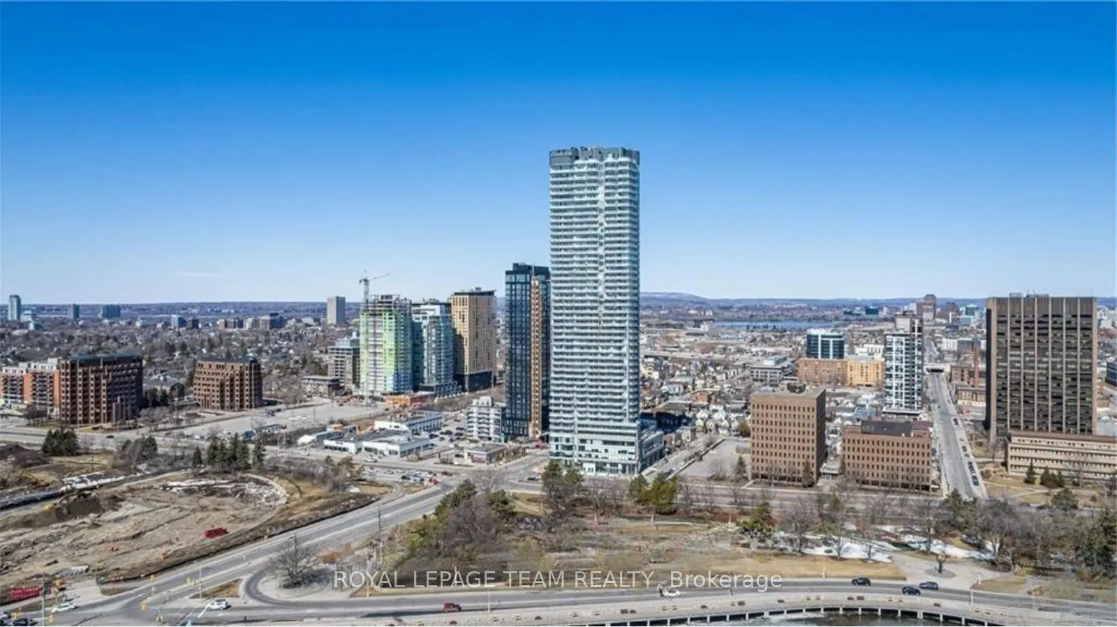 Photo 15 of Unit 2302, 805 Carling Avenue, Ottawa, West Centre Town — HOMEH