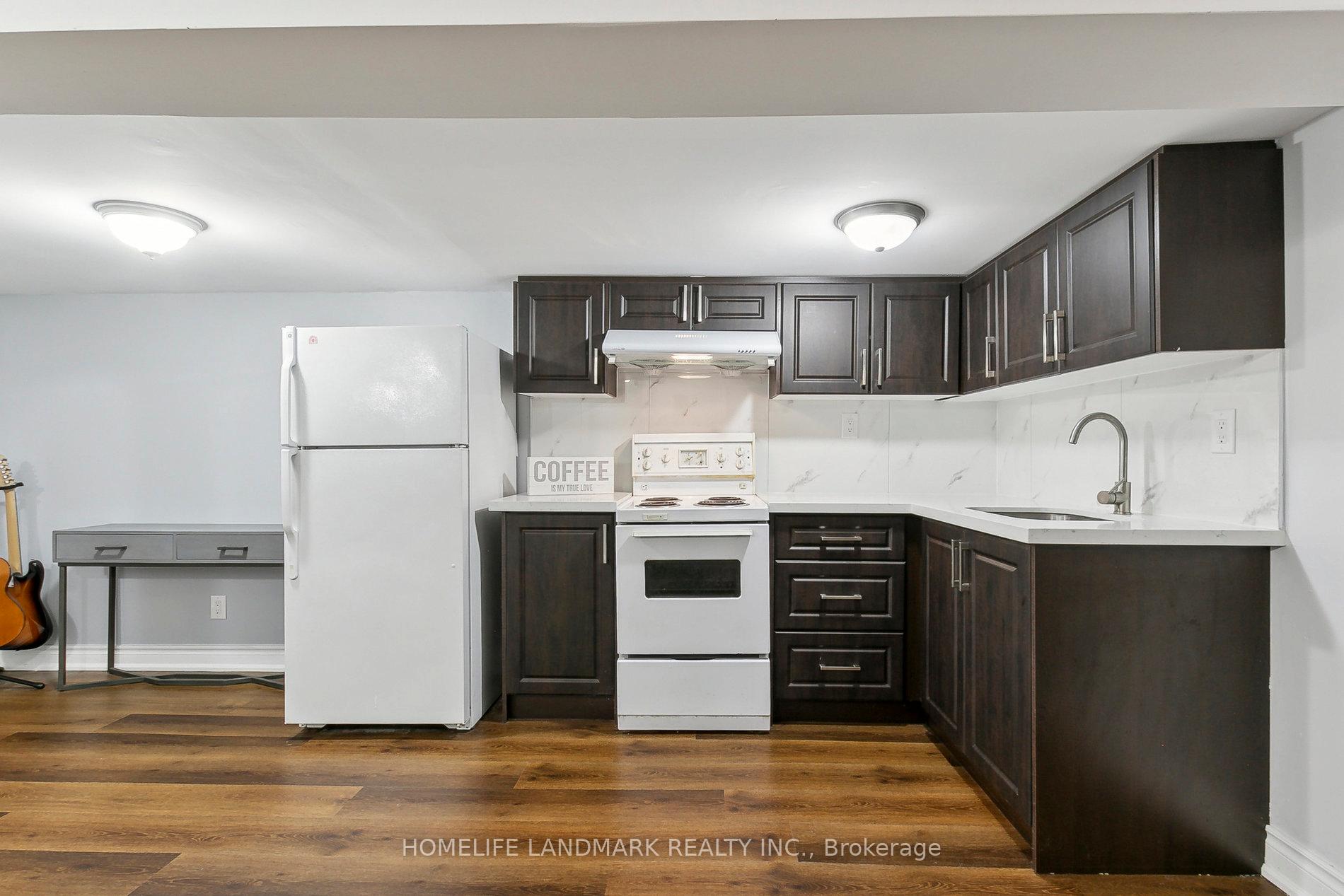 Front of Unit Basement, 35 Wallington Avenue
