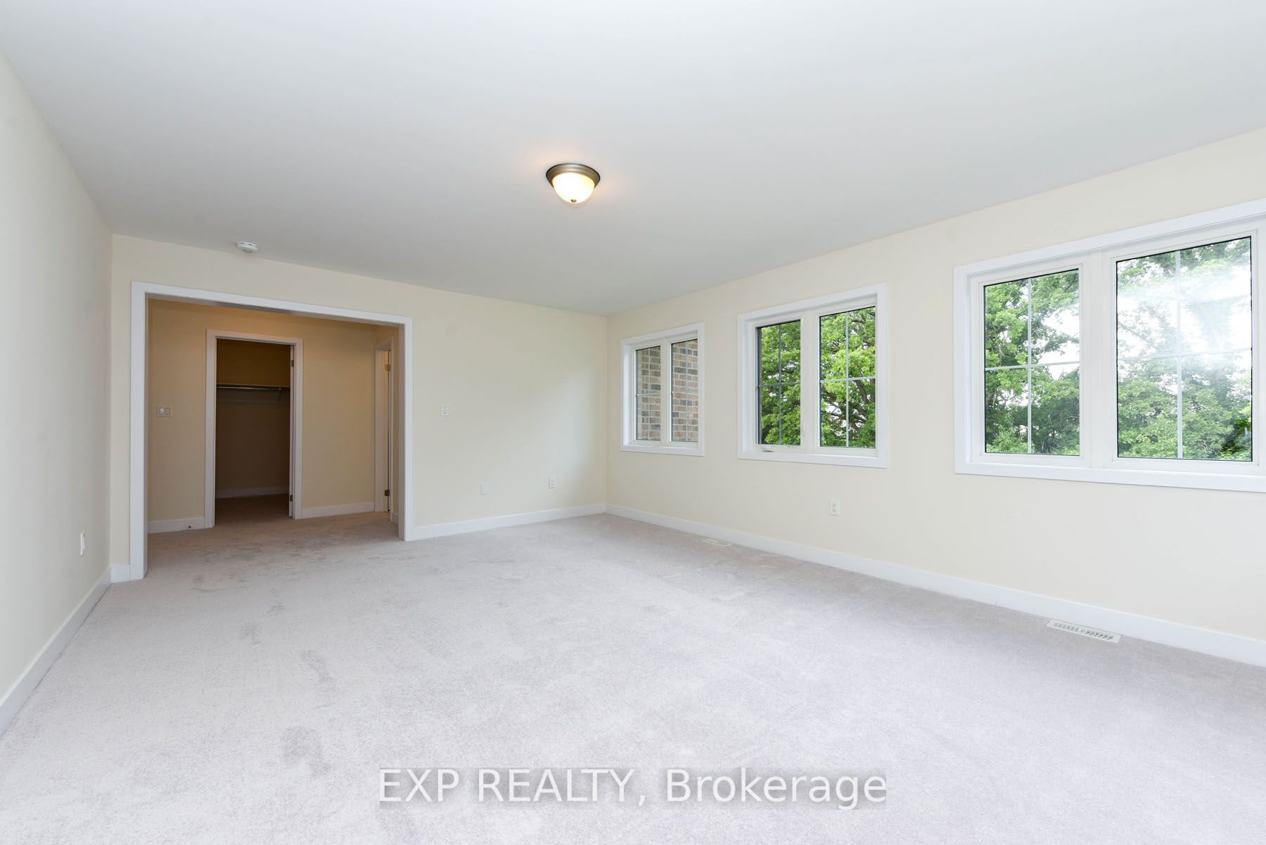 Photo 43 of 1431 wellwood Terrace, Milton, Cobban — HOMEH