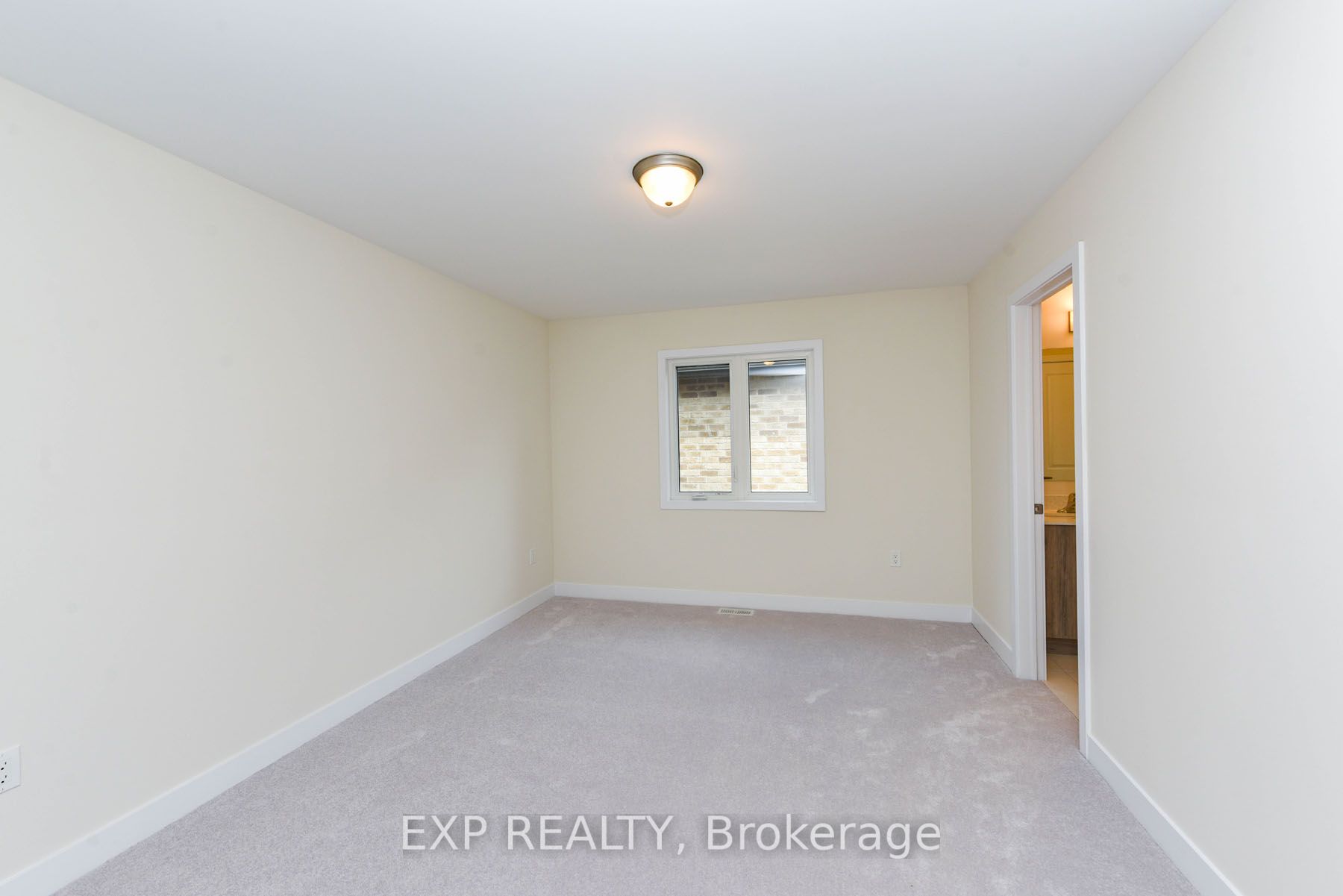 Photo 47 of 1431 wellwood Terrace, Milton, Cobban — HOMEH
