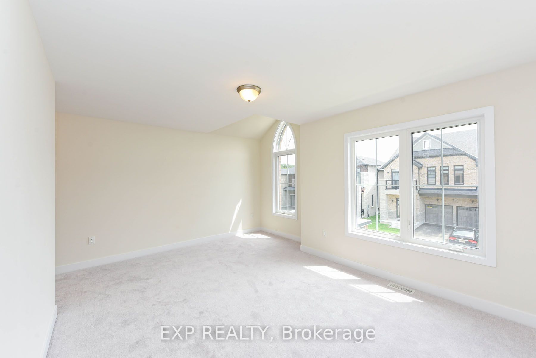 Photo 52 of 1431 wellwood Terrace, Milton, Cobban — HOMEH