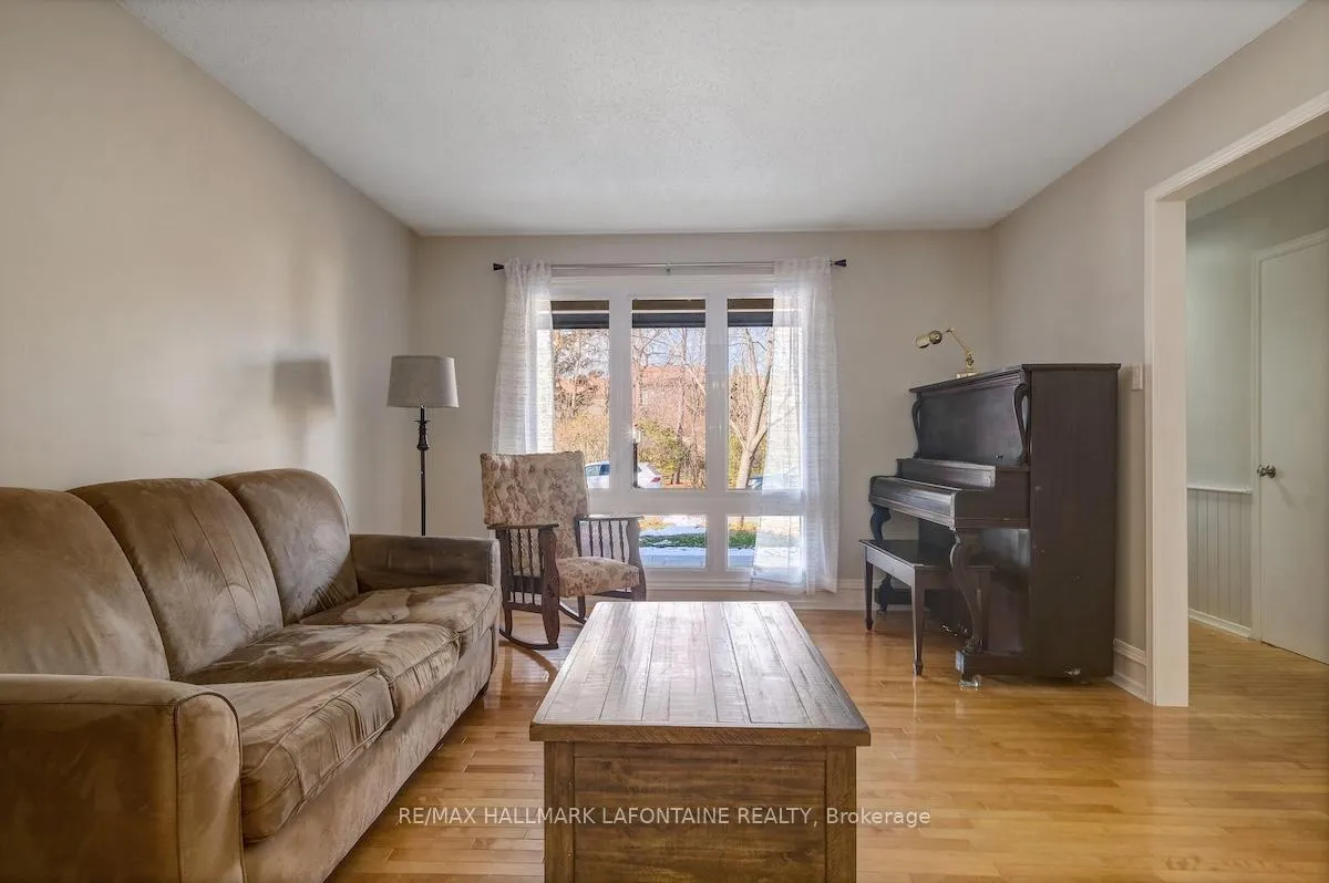 Photo 6 of 3365 D'Aoust Avenue, Ottawa, Sawmill Creek/Timbermill — HOMEH