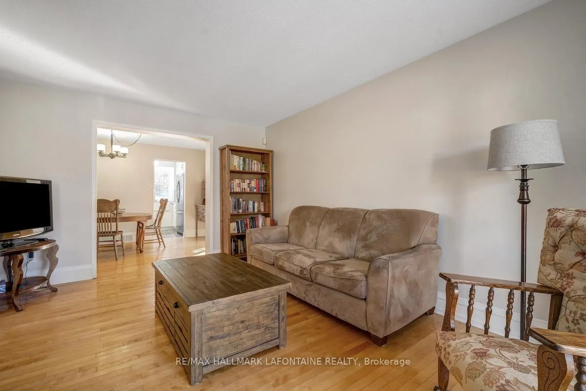 Photo 7 of 3365 D'Aoust Avenue, Ottawa, Sawmill Creek/Timbermill — HOMEH