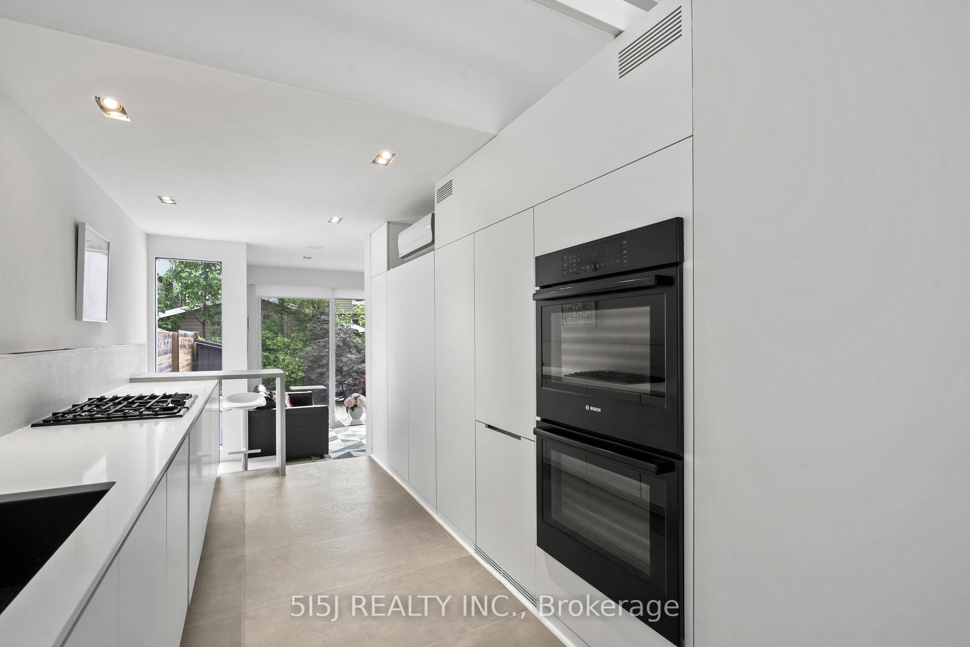 Photo 11 of 421 Craven Road, Toronto, Greenwood-Coxwell — HOMEH