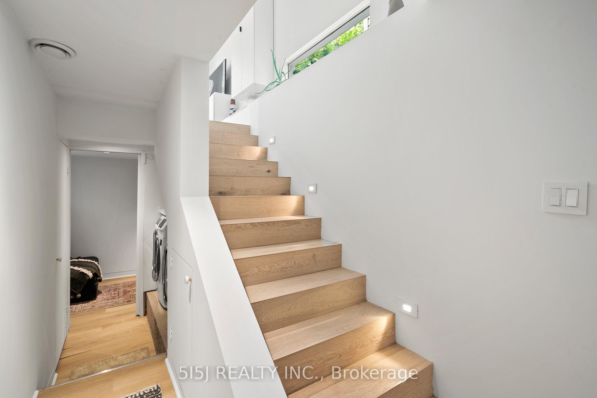 Photo 23 of 421 Craven Road, Toronto, Greenwood-Coxwell — HOMEH