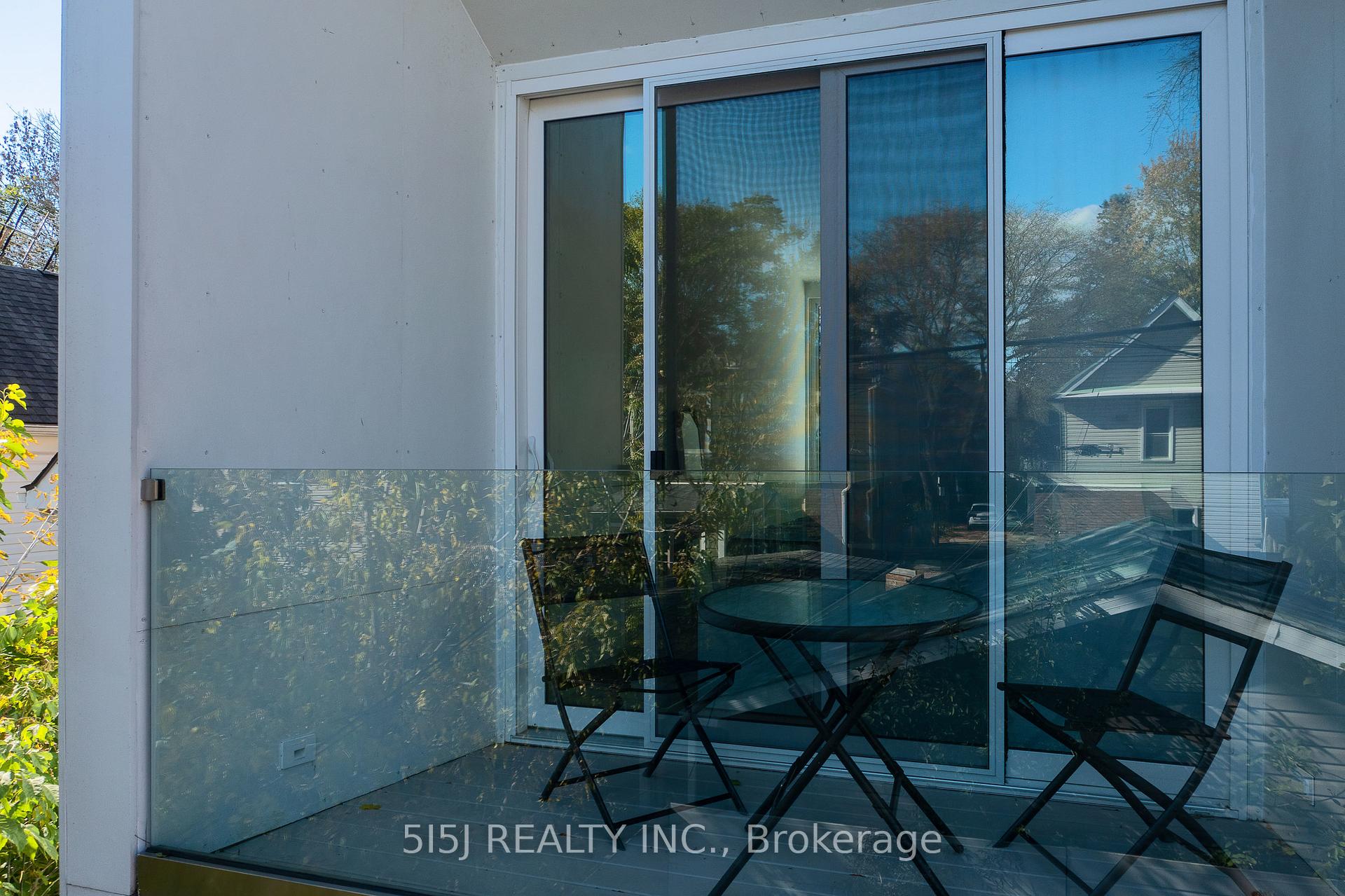 Photo 38 of 421 Craven Road, Toronto, Greenwood-Coxwell — HOMEH